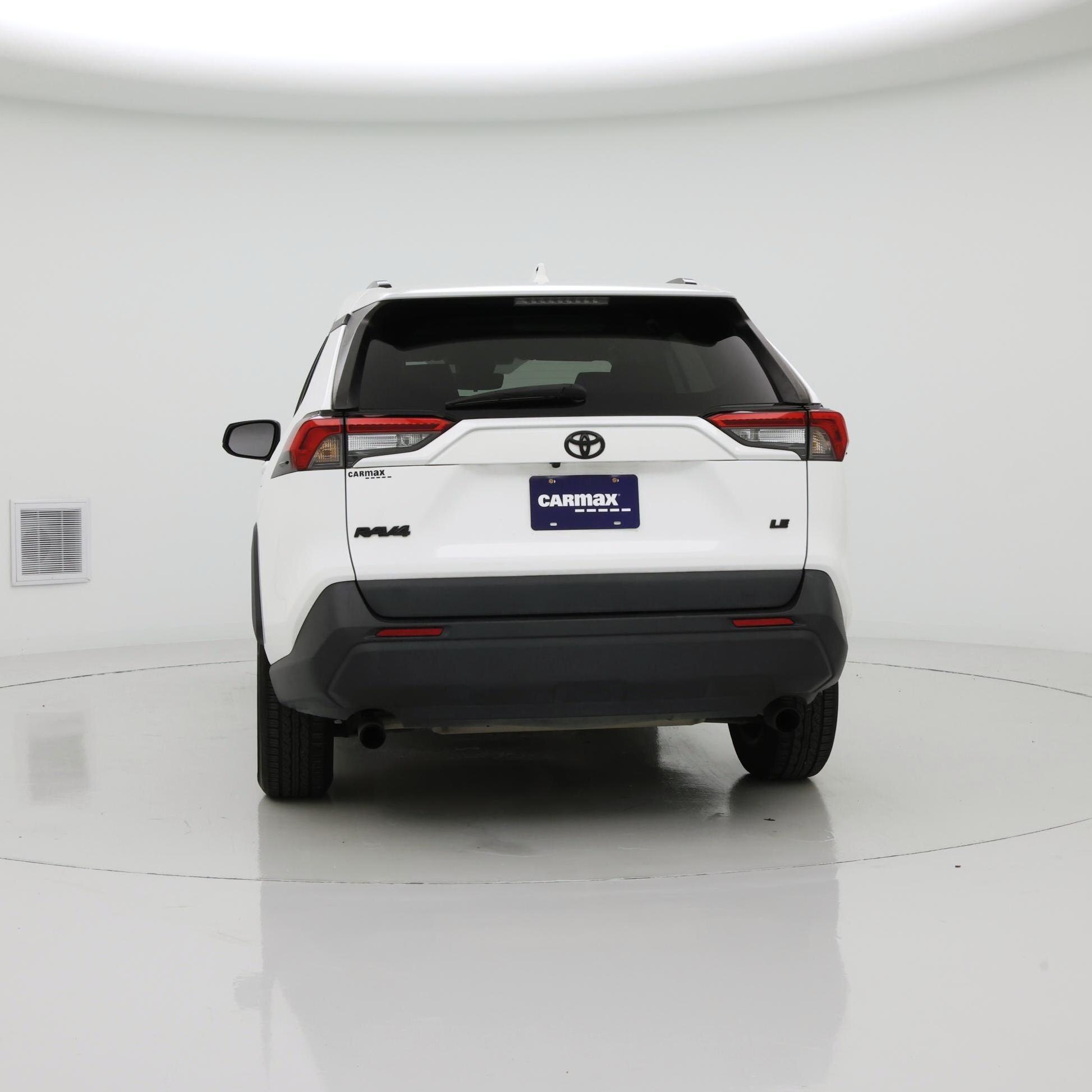 Thumbnail: 2021 Toyota RAV4 - 6