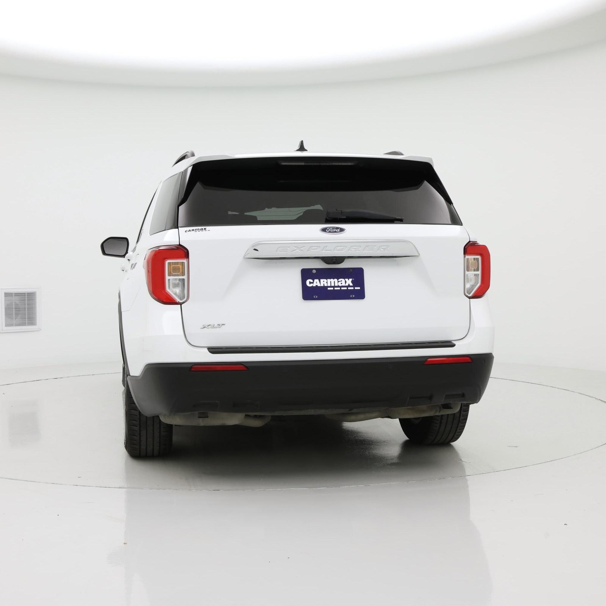 Thumbnail: 2021 Ford Explorer - 6