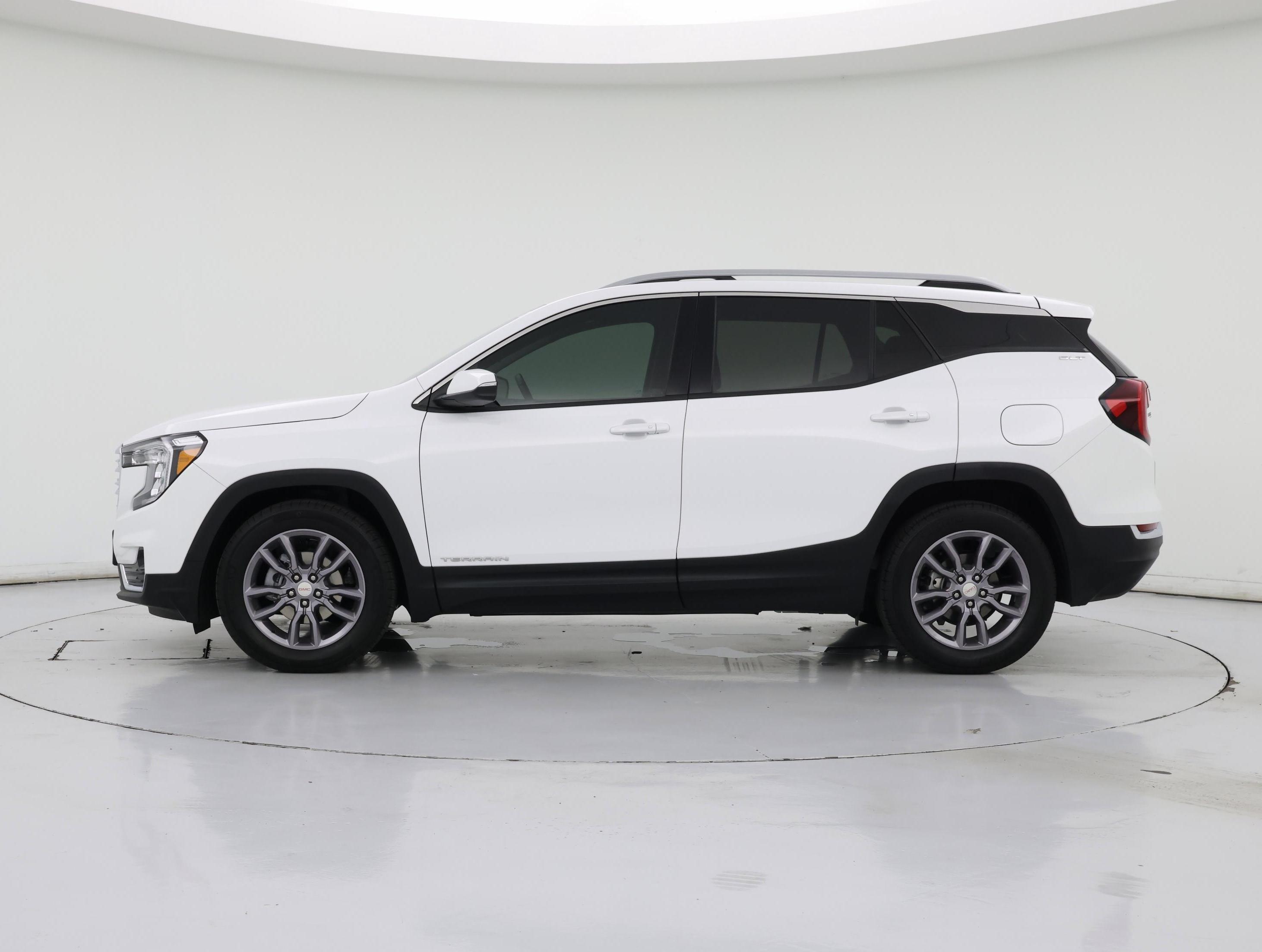 Thumbnail: 2023 GMC Terrain - 3