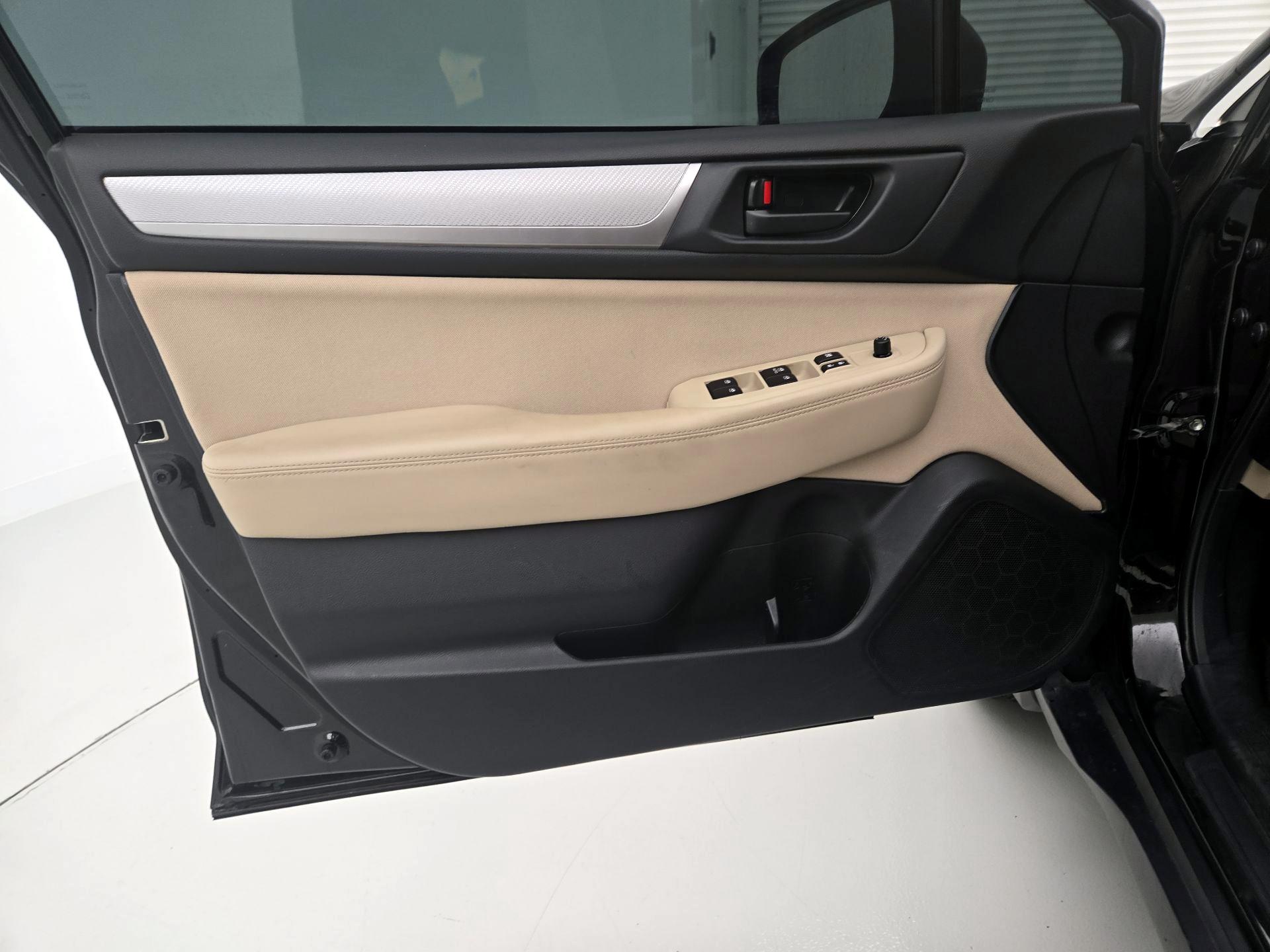 Thumbnail: 2019 Subaru Outback - 12