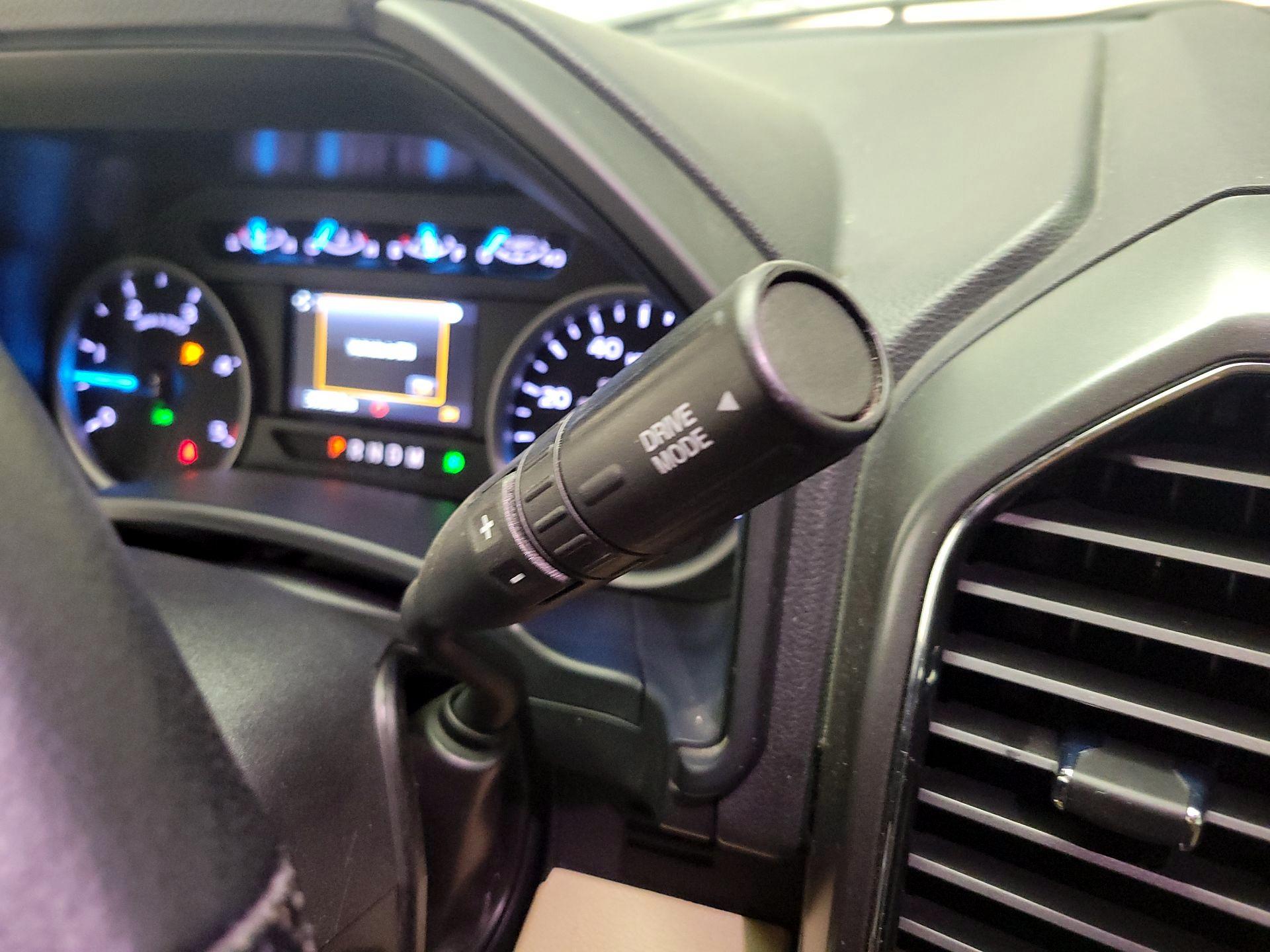 Thumbnail: 2020 Ford F-350 - 16