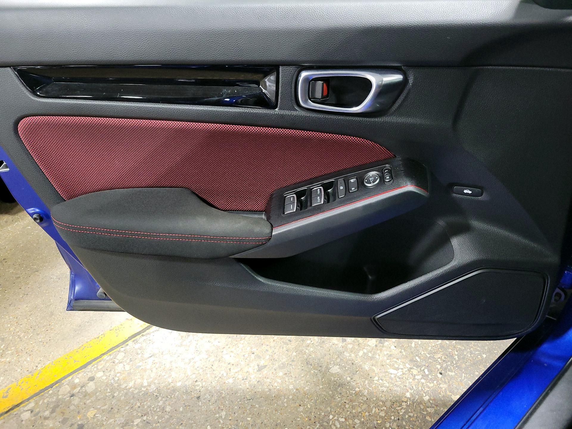 Thumbnail: 2022 Honda Civic - 12