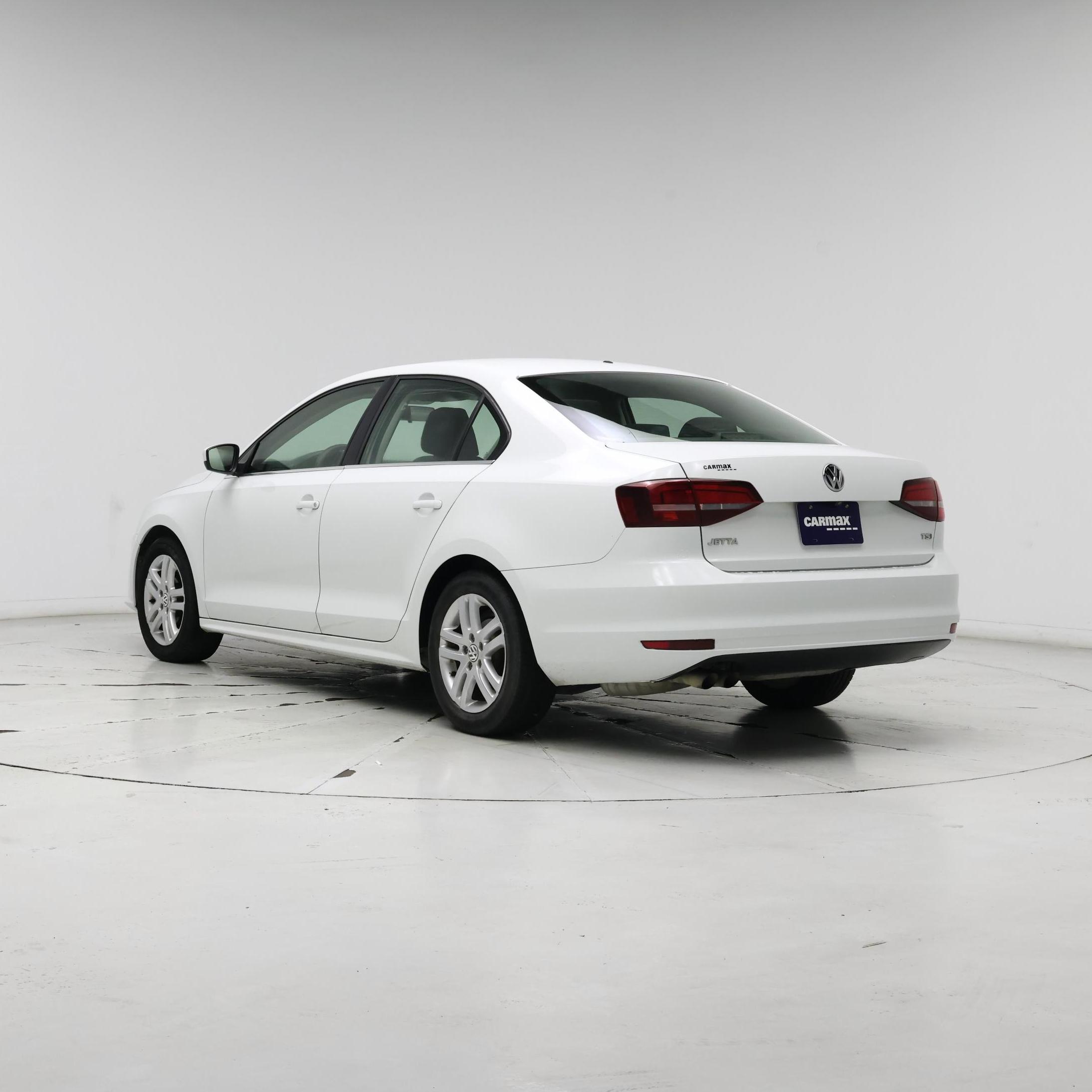 Thumbnail: 2017 Volkswagen Jetta - 2