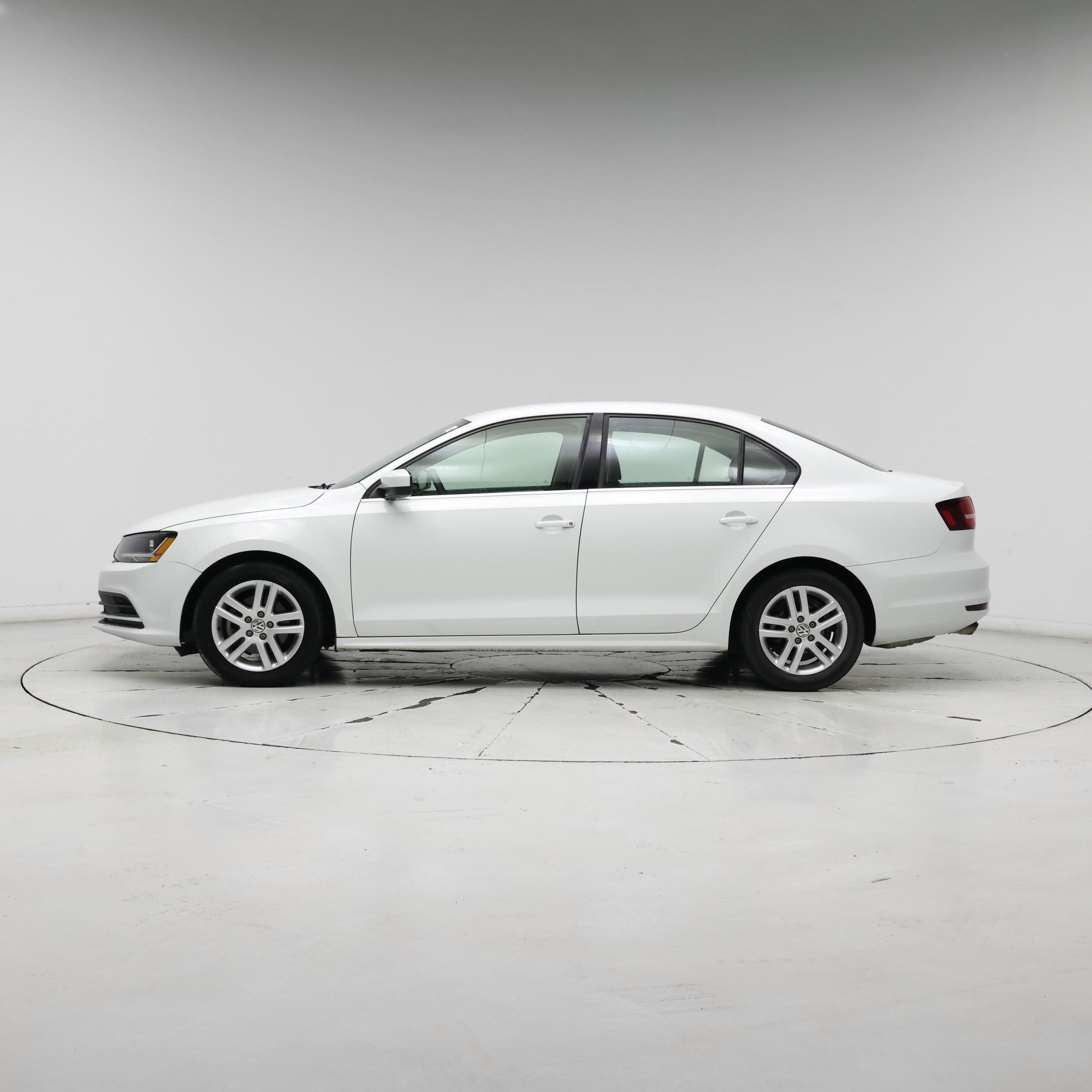 Thumbnail: 2017 Volkswagen Jetta - 3