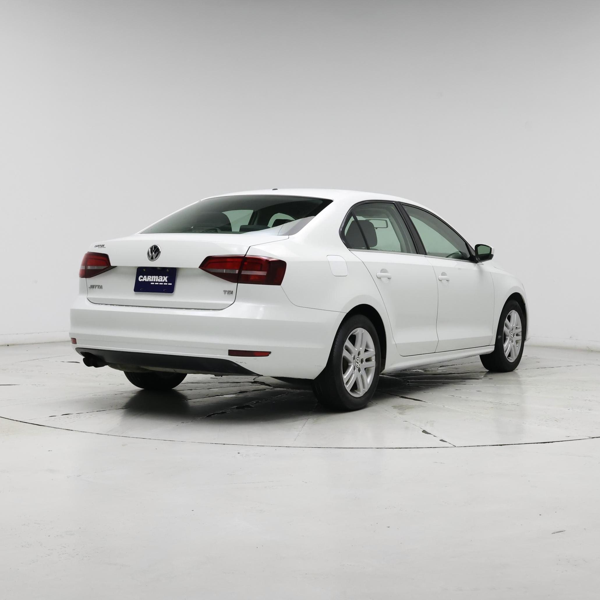 Thumbnail: 2017 Volkswagen Jetta - 8