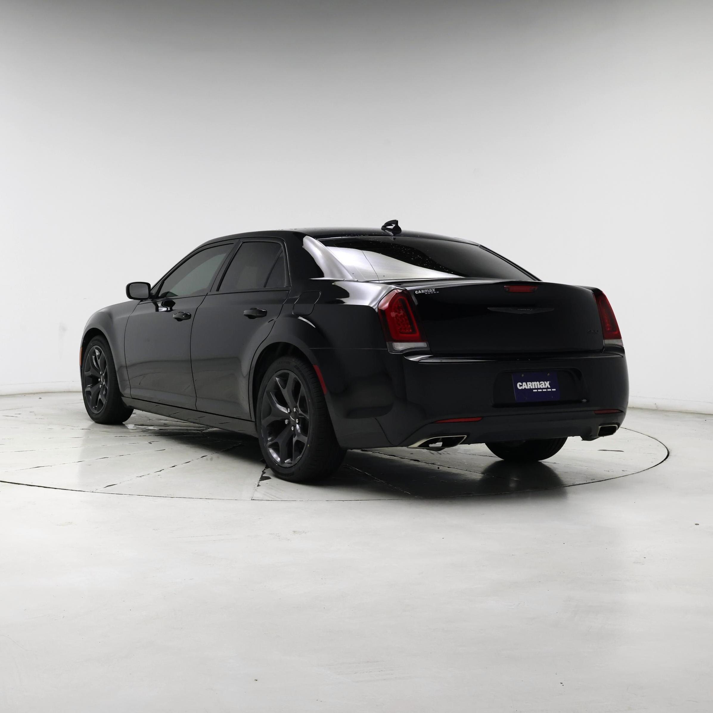 Thumbnail: 2021 Chrysler 300 - 2