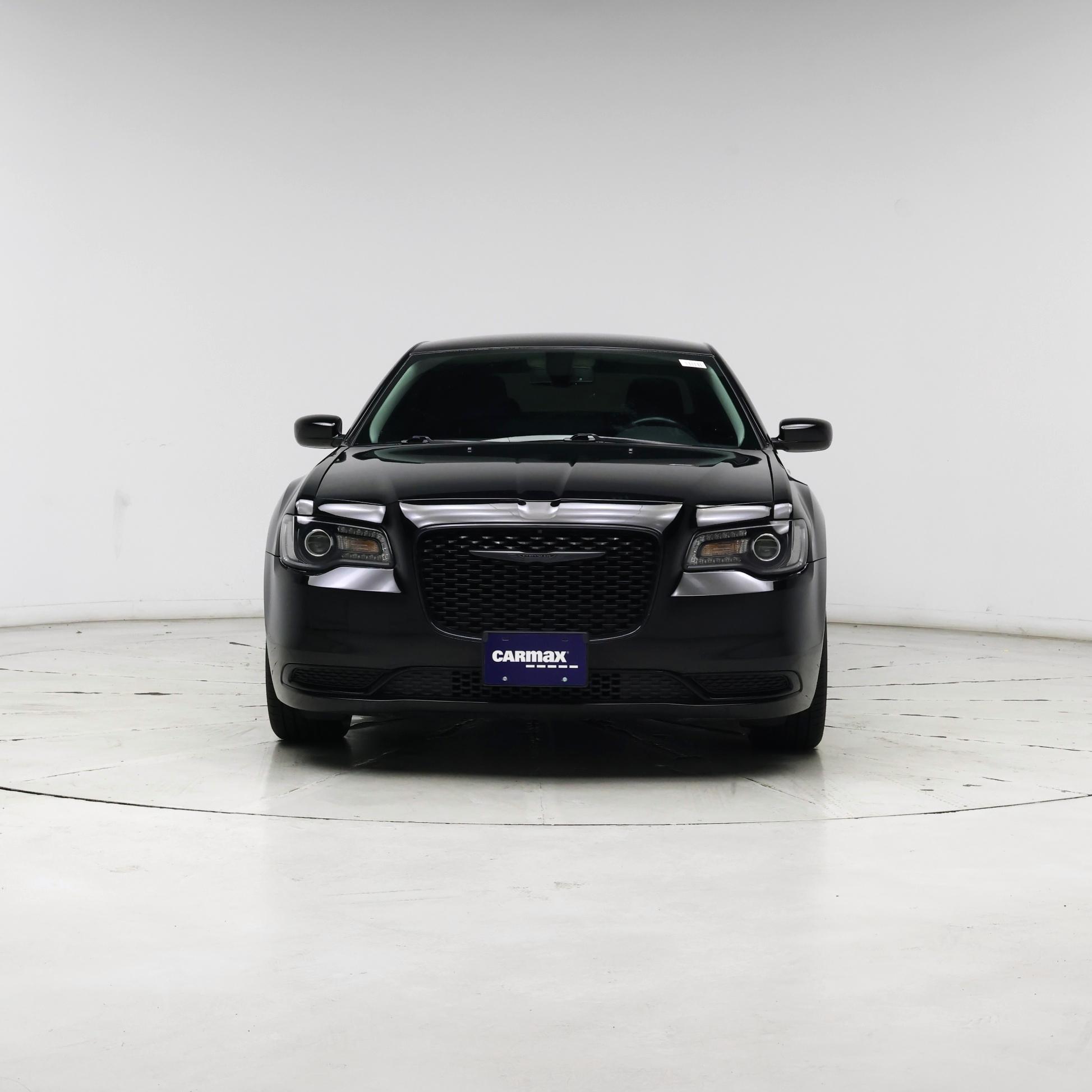 Thumbnail: 2021 Chrysler 300 - 5
