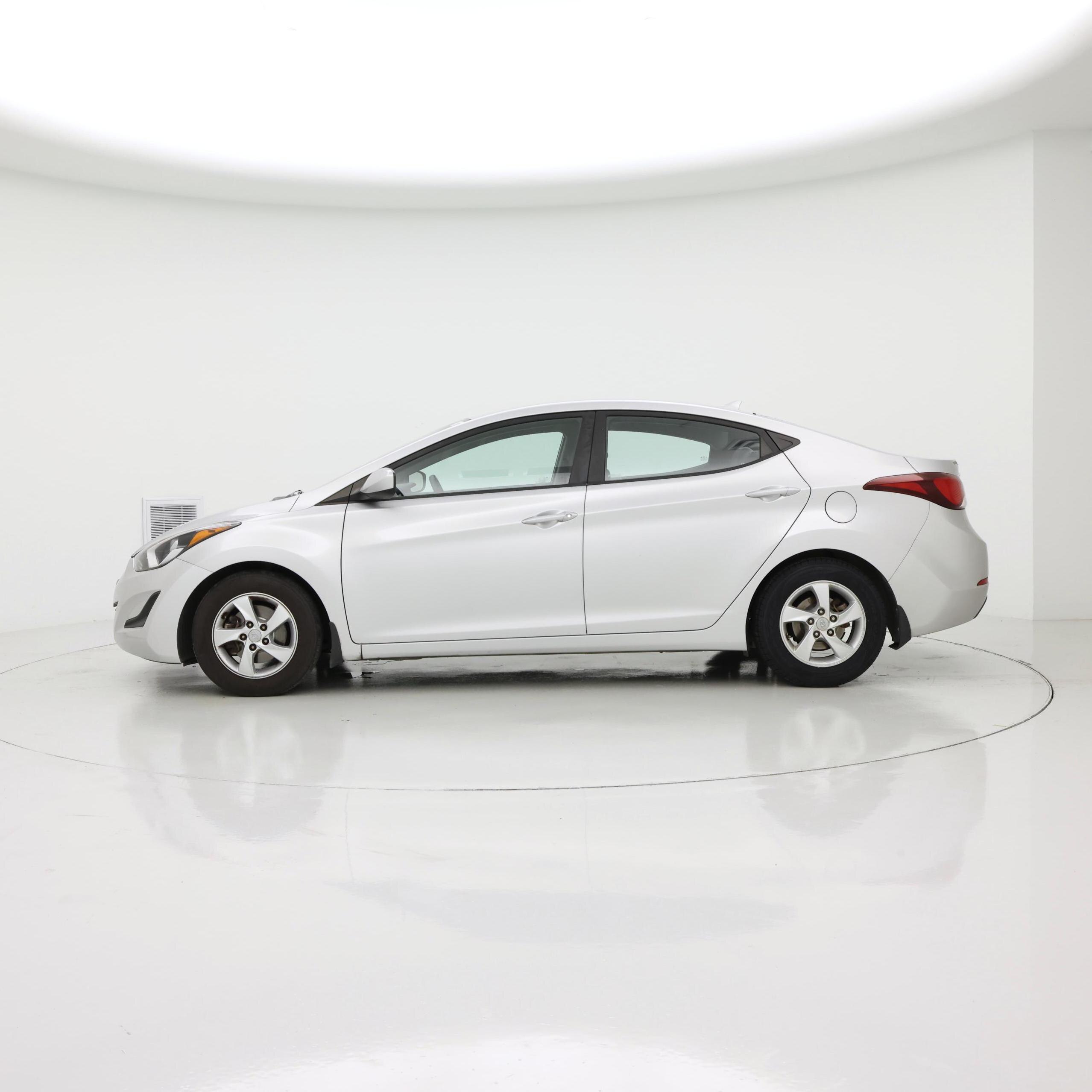 Thumbnail: 2015 Hyundai Elantra - 3