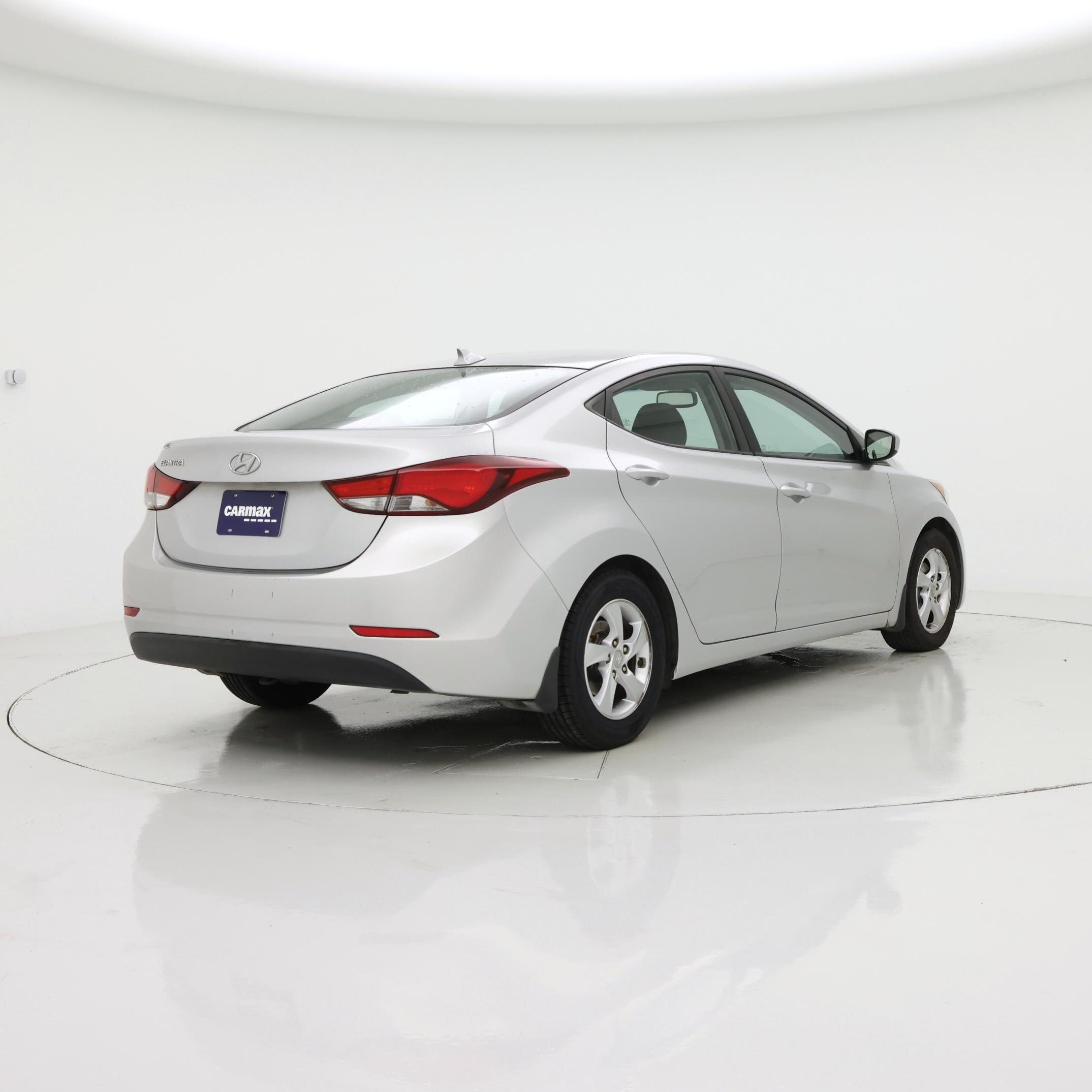 Thumbnail: 2015 Hyundai Elantra - 8