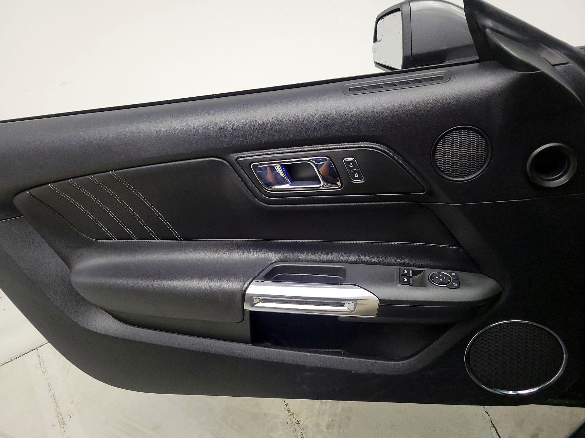 Thumbnail: 2015 Ford Mustang - 12