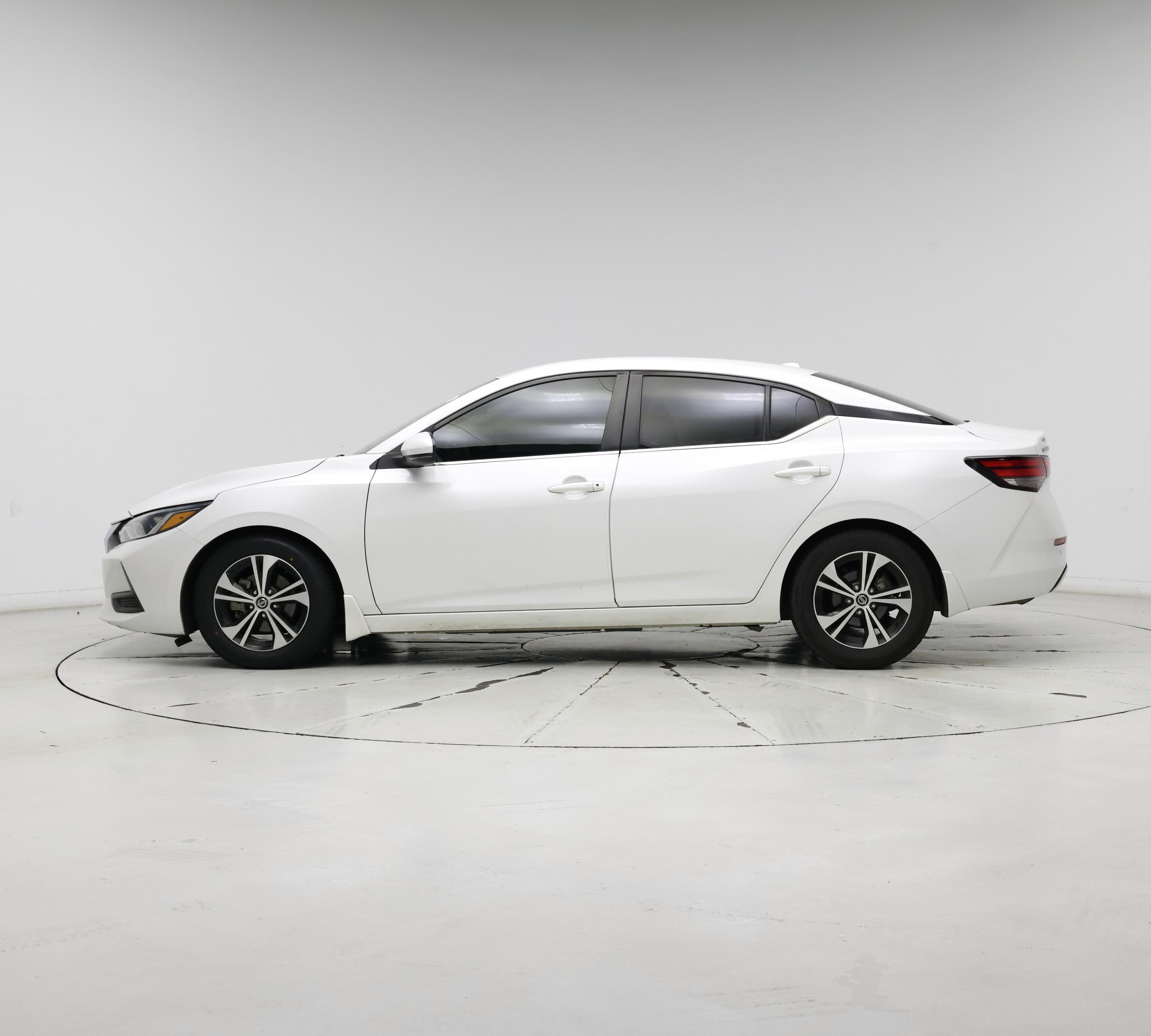 Thumbnail: 2020 Nissan Sentra - 3