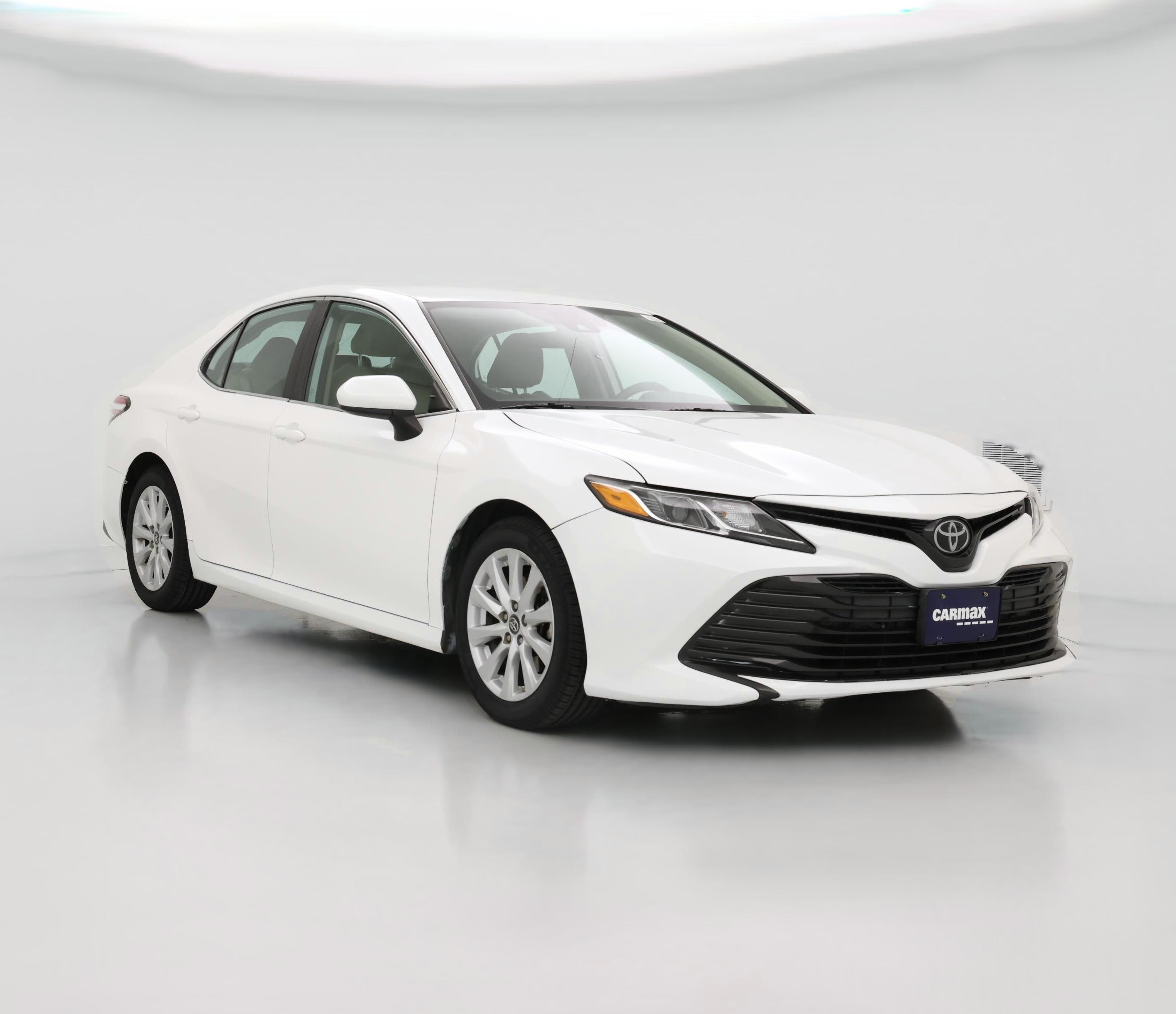 Thumbnail: 2019 Toyota Camry - 1