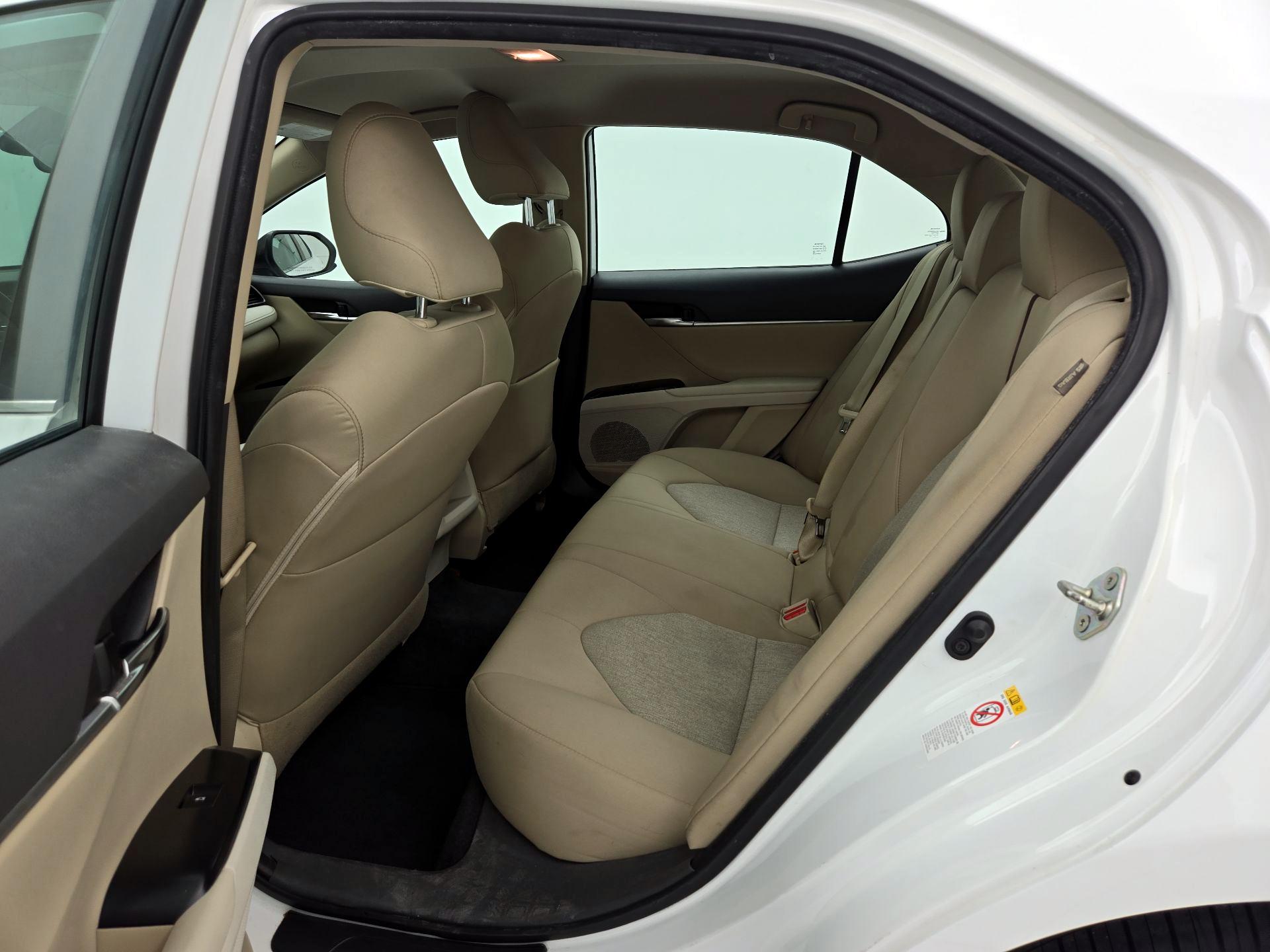 Thumbnail: 2019 Toyota Camry - 19