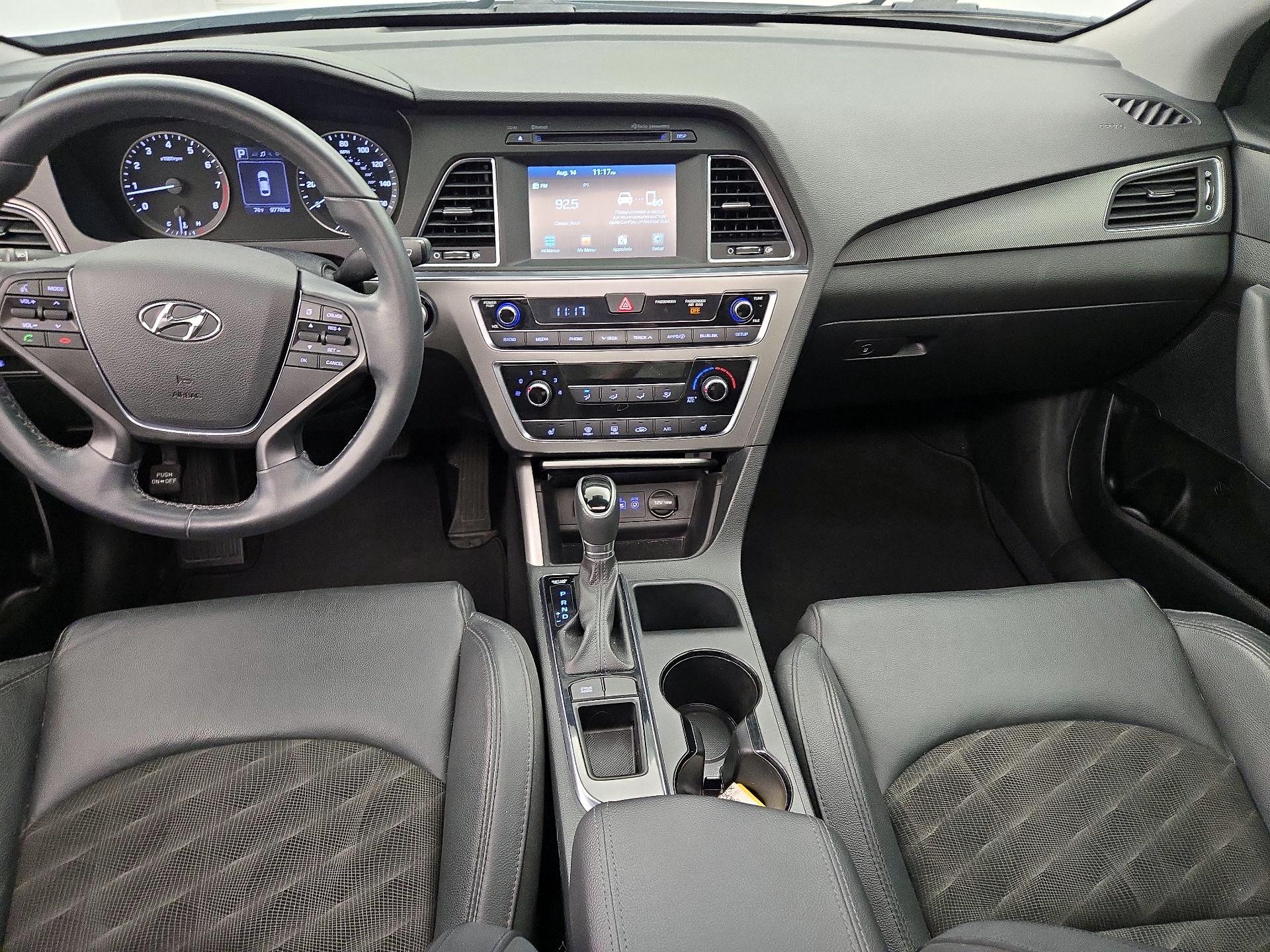 Thumbnail: 2017 Hyundai Sonata - 9