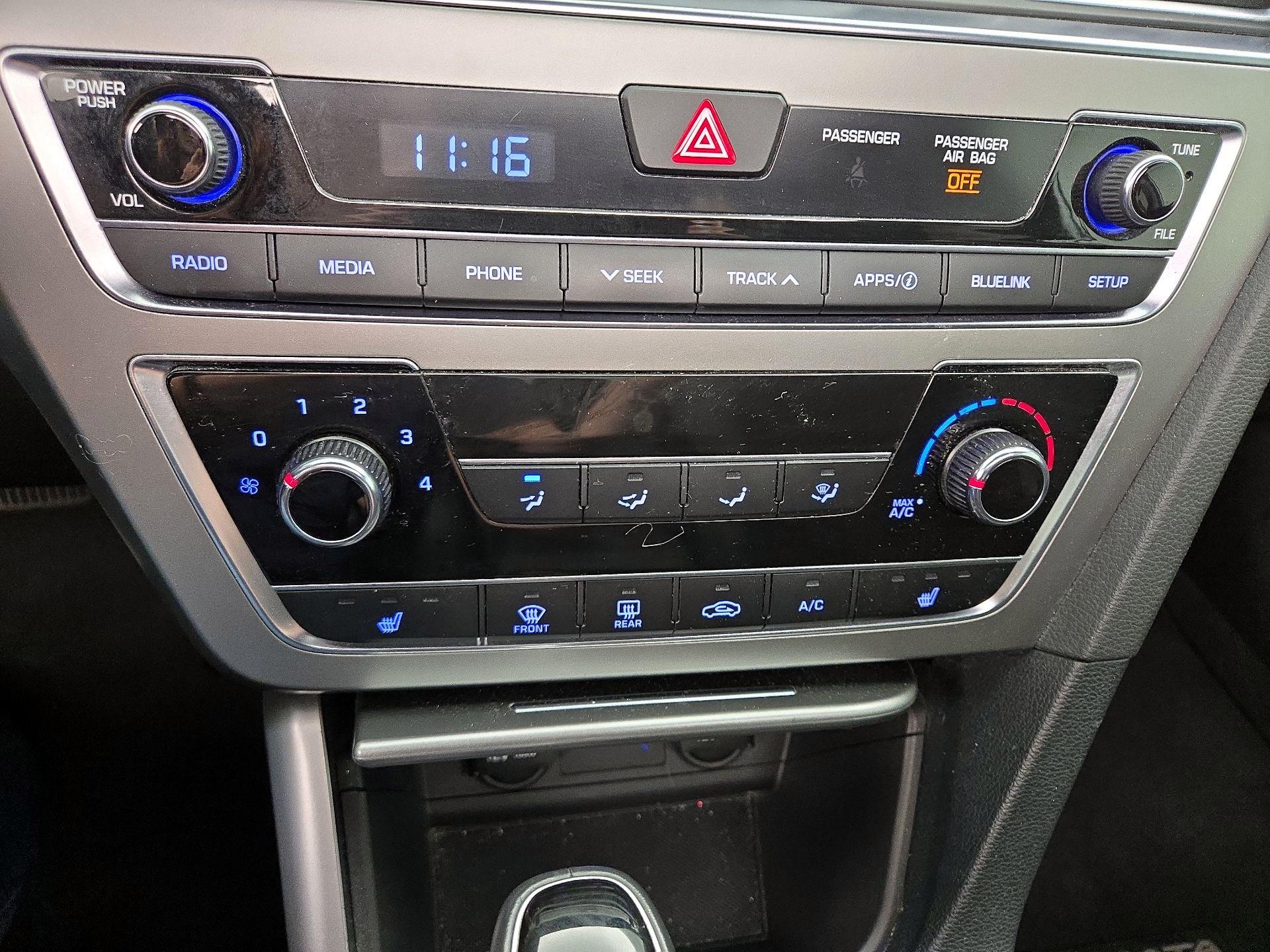 Thumbnail: 2017 Hyundai Sonata - 16