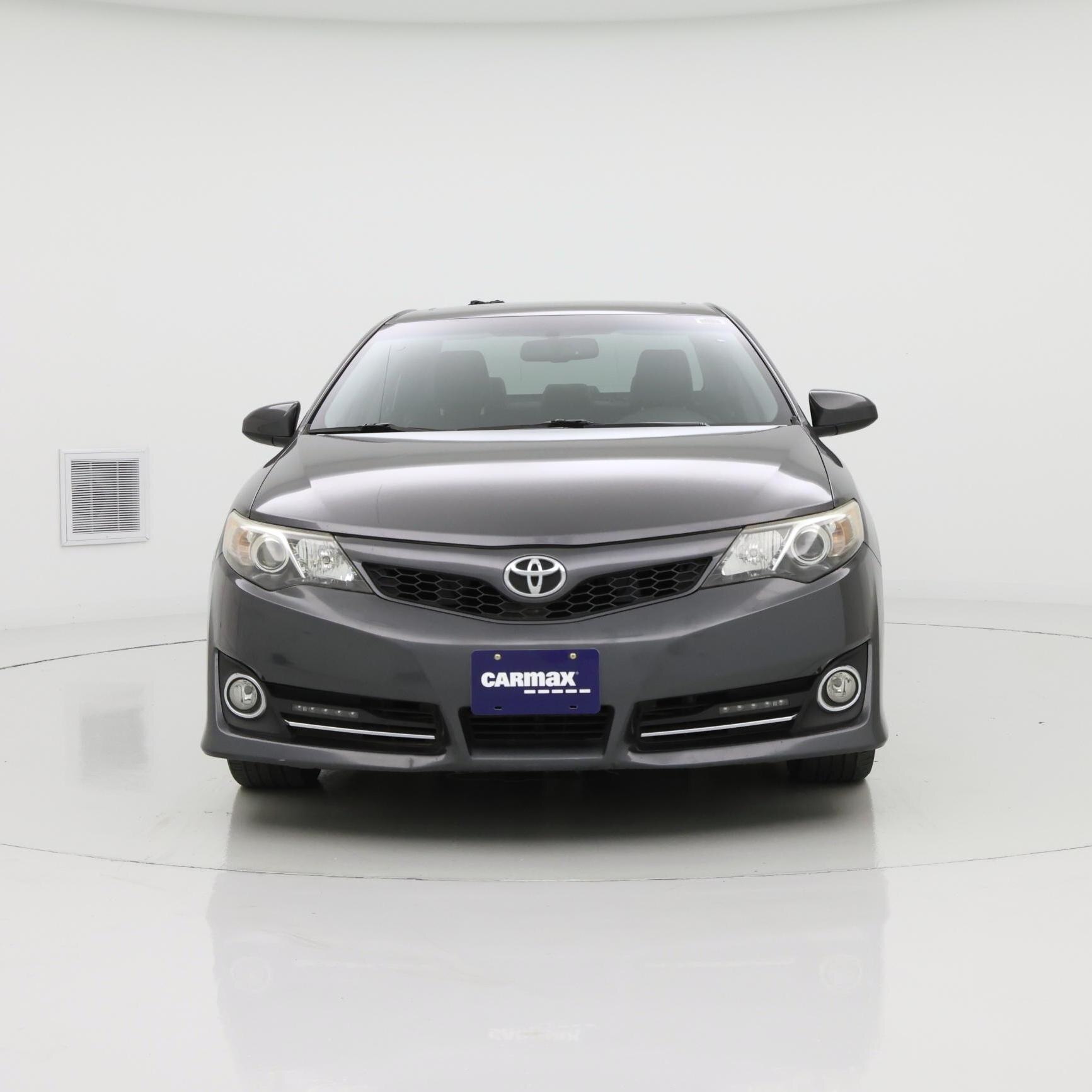 Thumbnail: 2014 Toyota Camry - 5