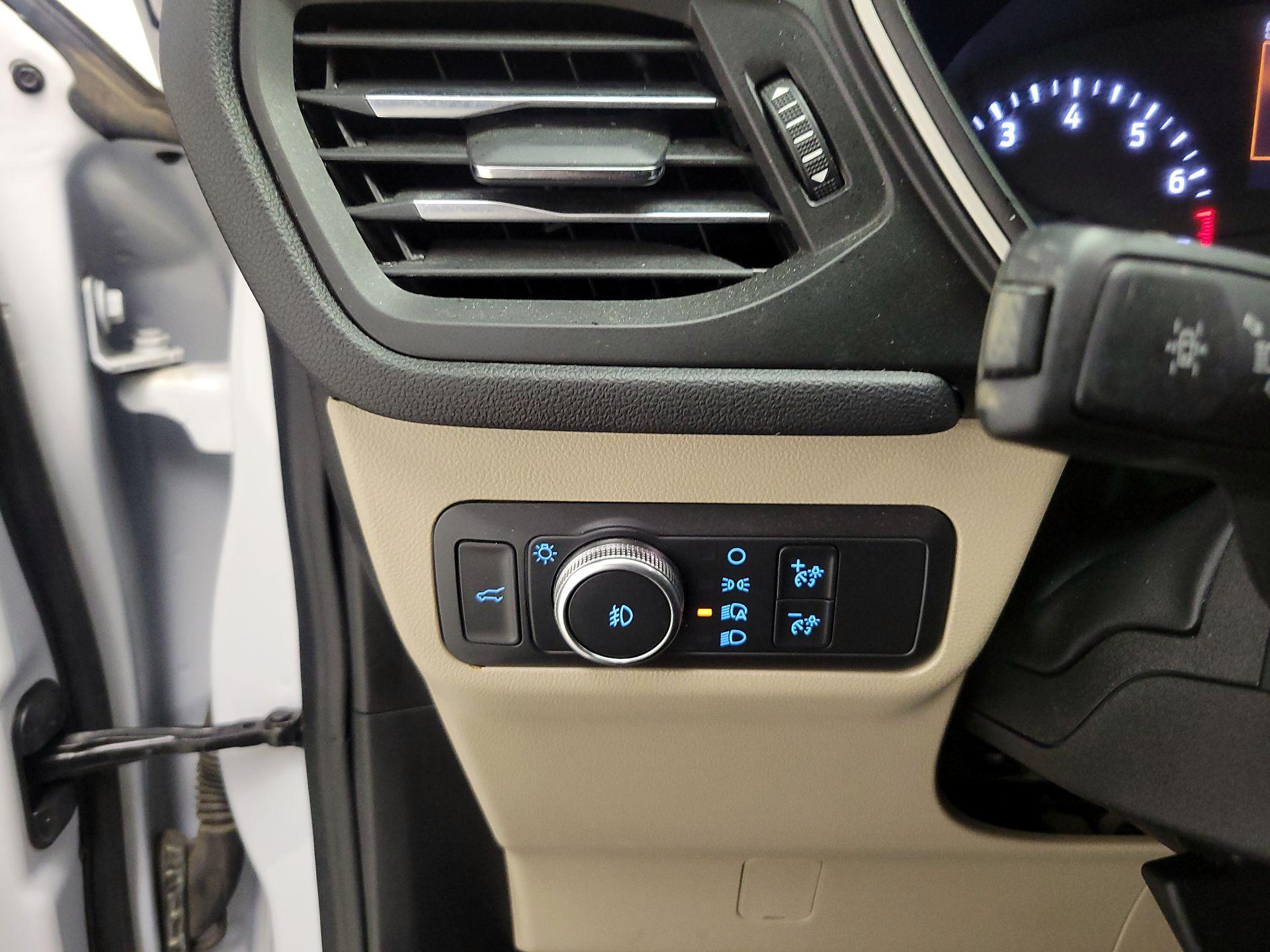 Thumbnail: 2020 Ford Escape - 13
