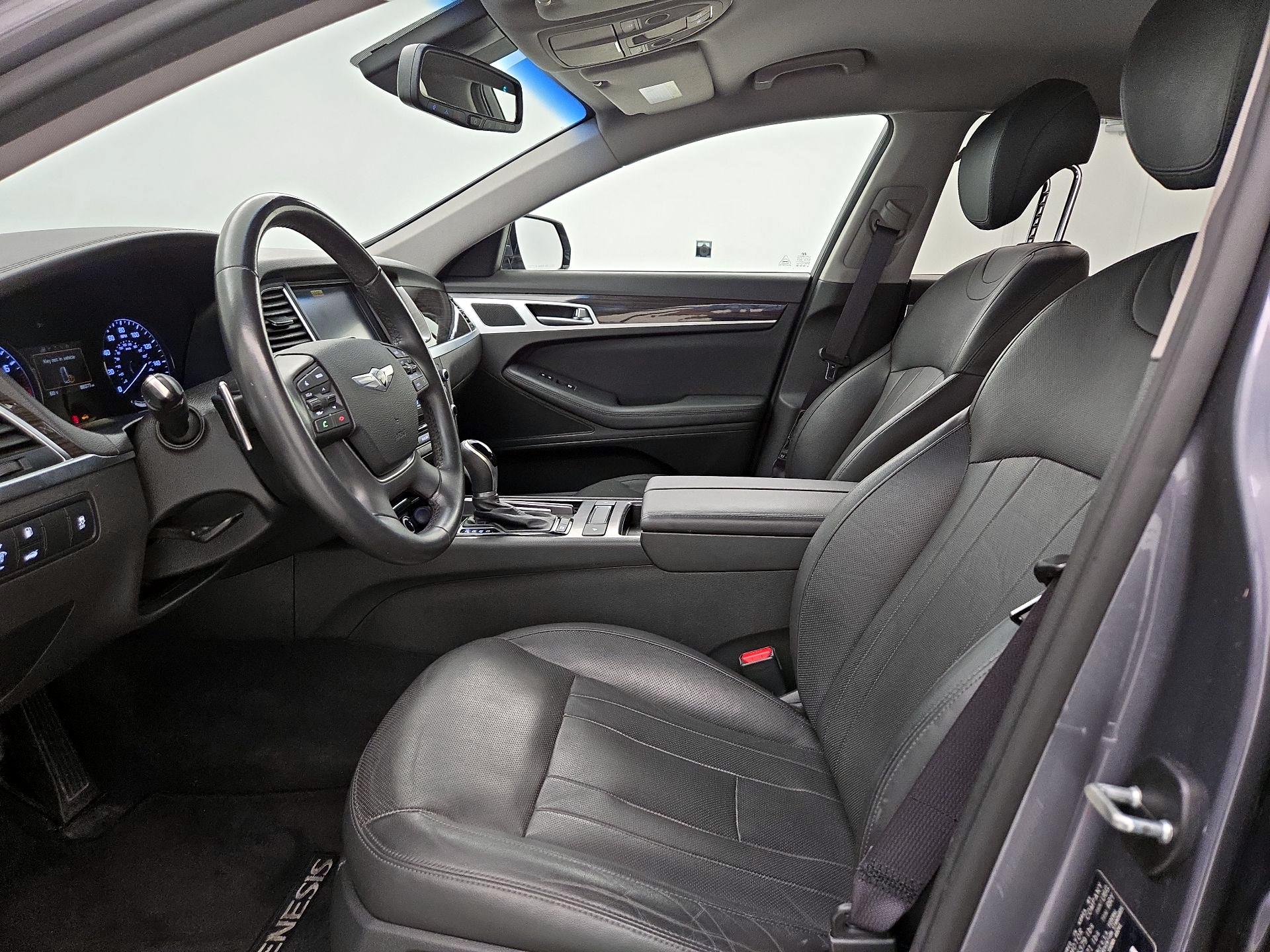 Thumbnail: 2016 Hyundai Genesis - 11