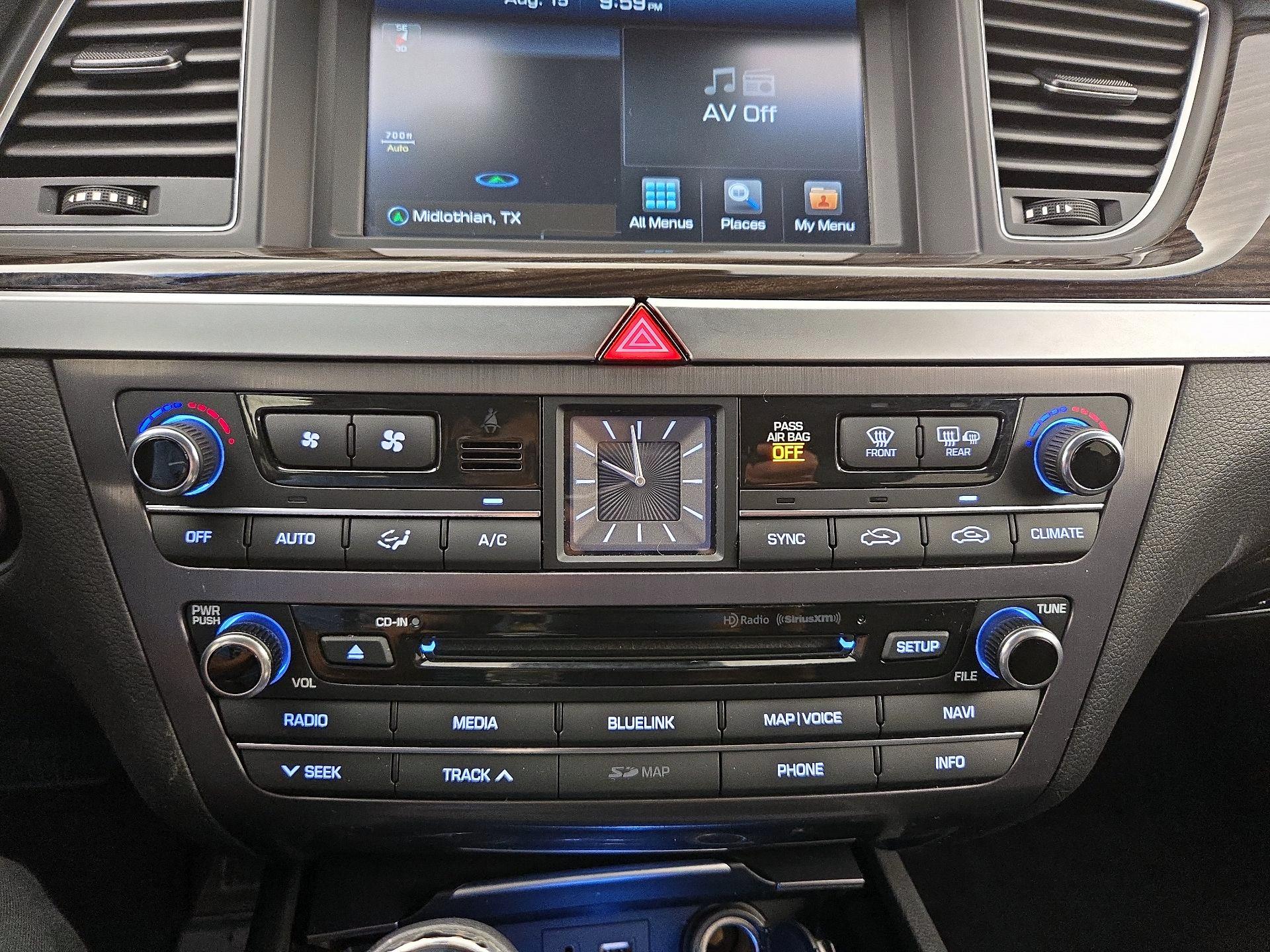 Thumbnail: 2016 Hyundai Genesis - 17