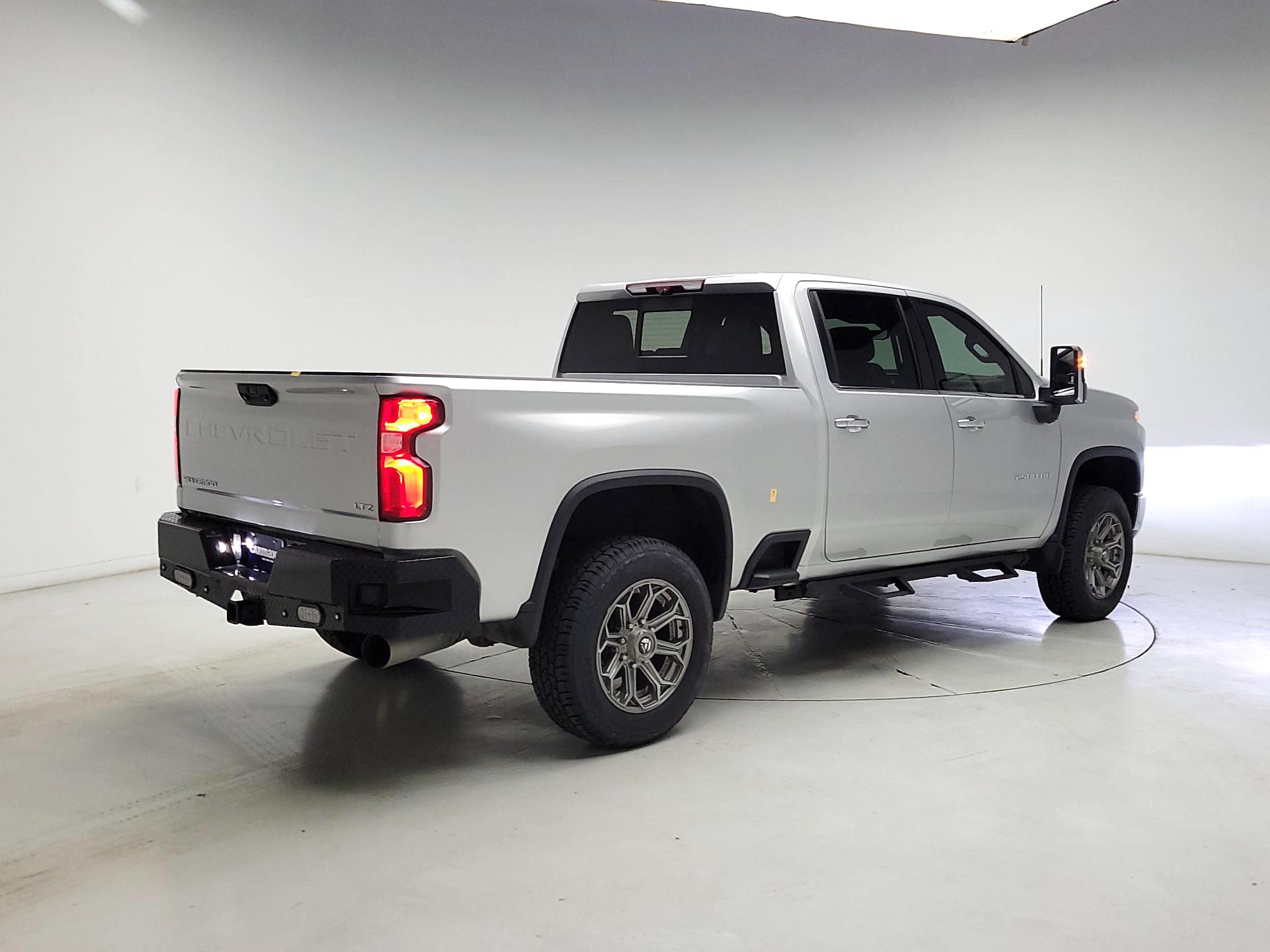 Thumbnail: 2020 Chevrolet Silverado 2500 - 5