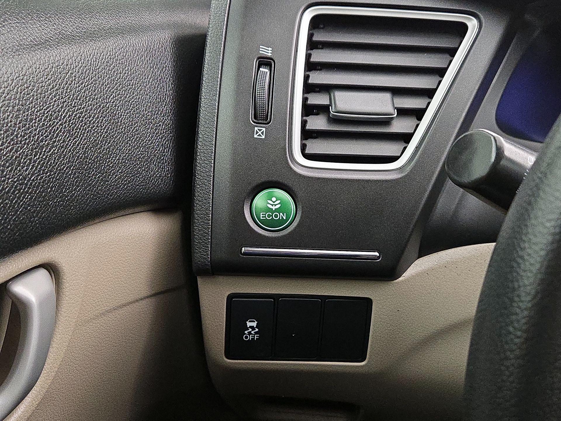 Thumbnail: 2014 Honda Civic - 13