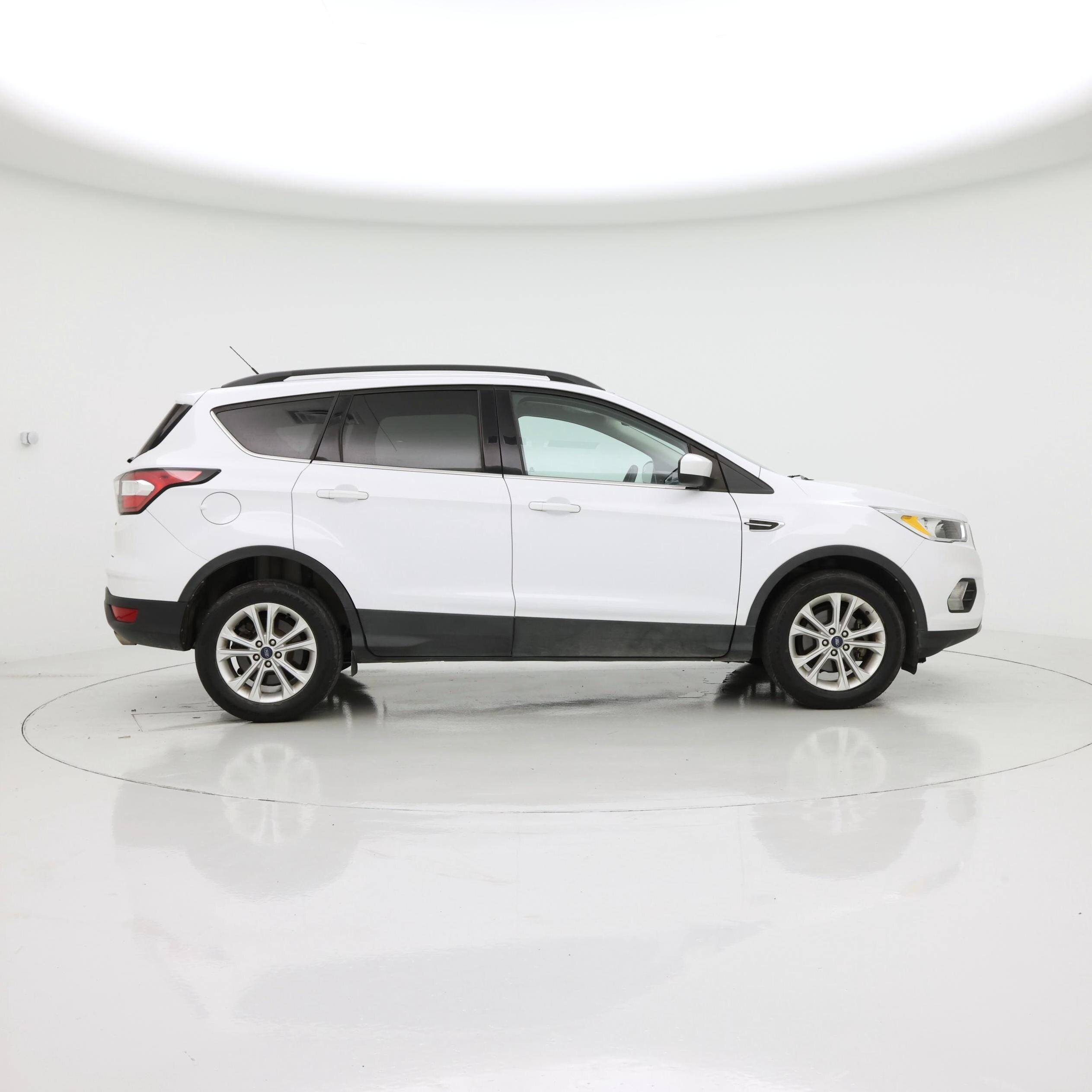 Thumbnail: 2018 Ford Escape - 7