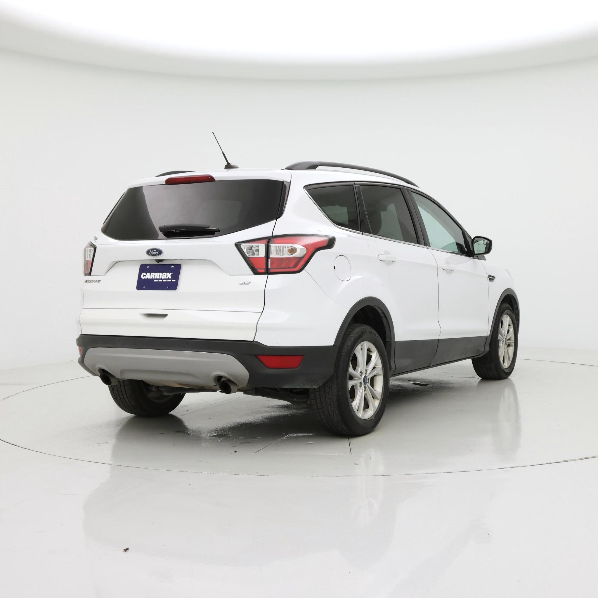 Thumbnail: 2018 Ford Escape - 8
