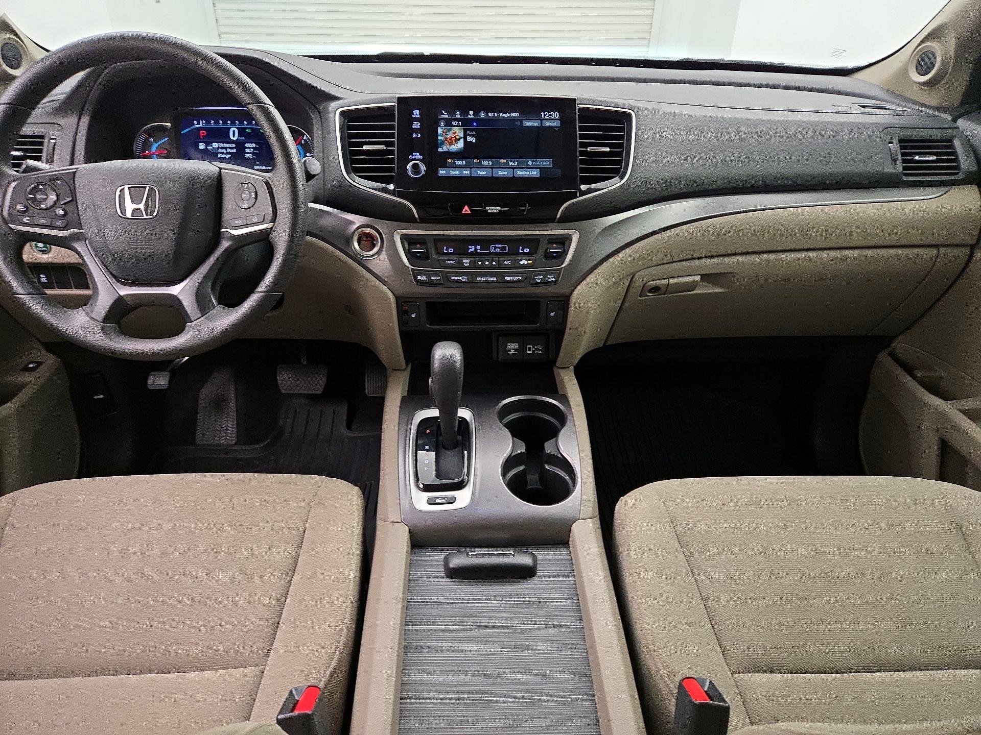 Thumbnail: 2019 Honda Pilot - 9