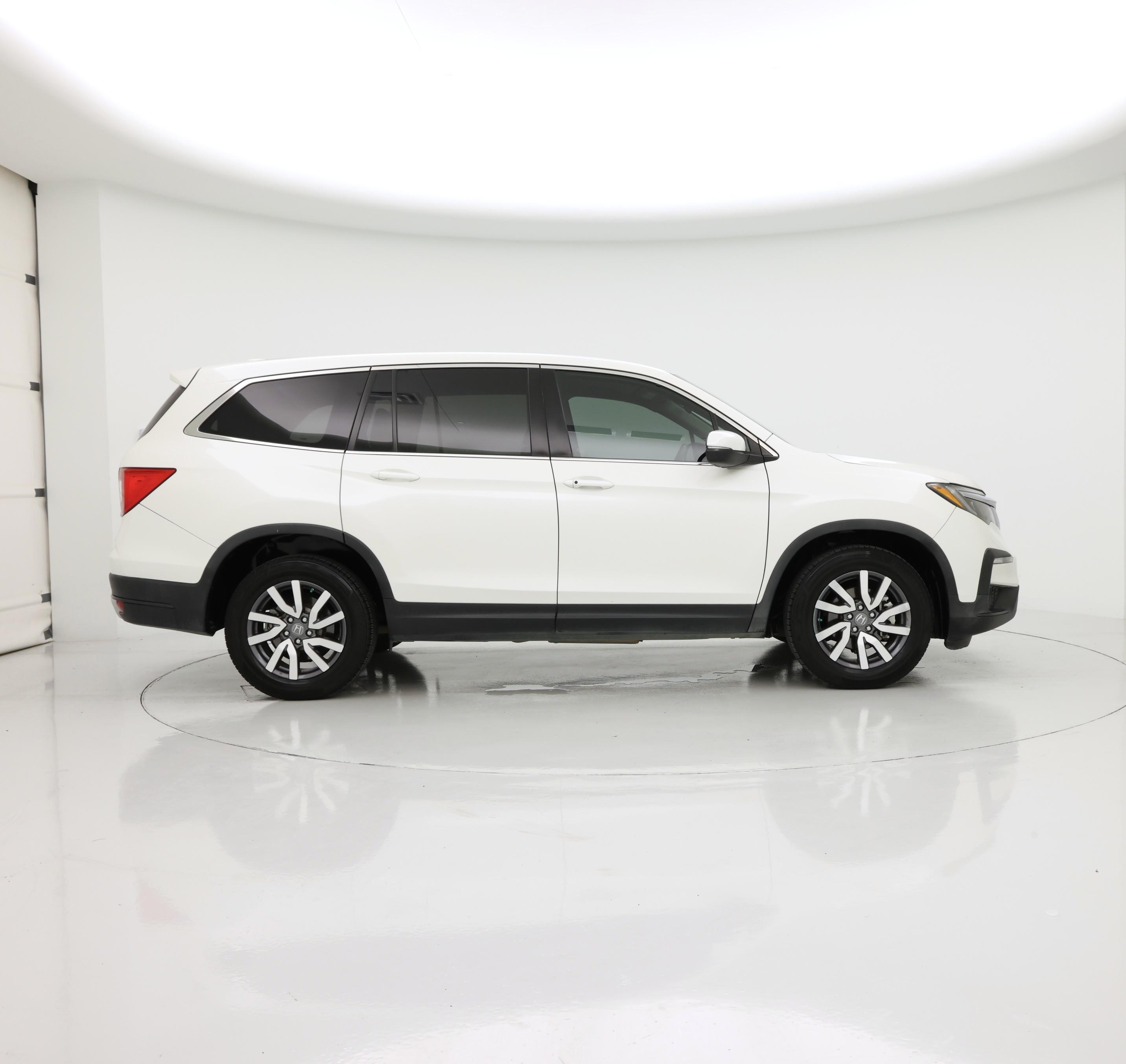 Thumbnail: 2019 Honda Pilot - 7