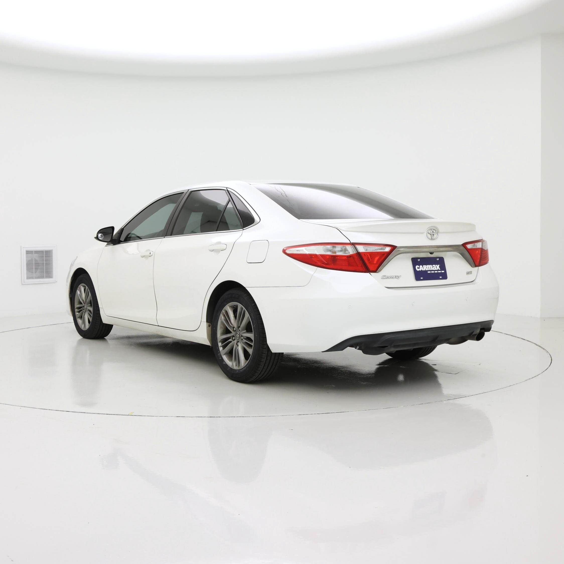 Thumbnail: 2016 Toyota Camry - 2
