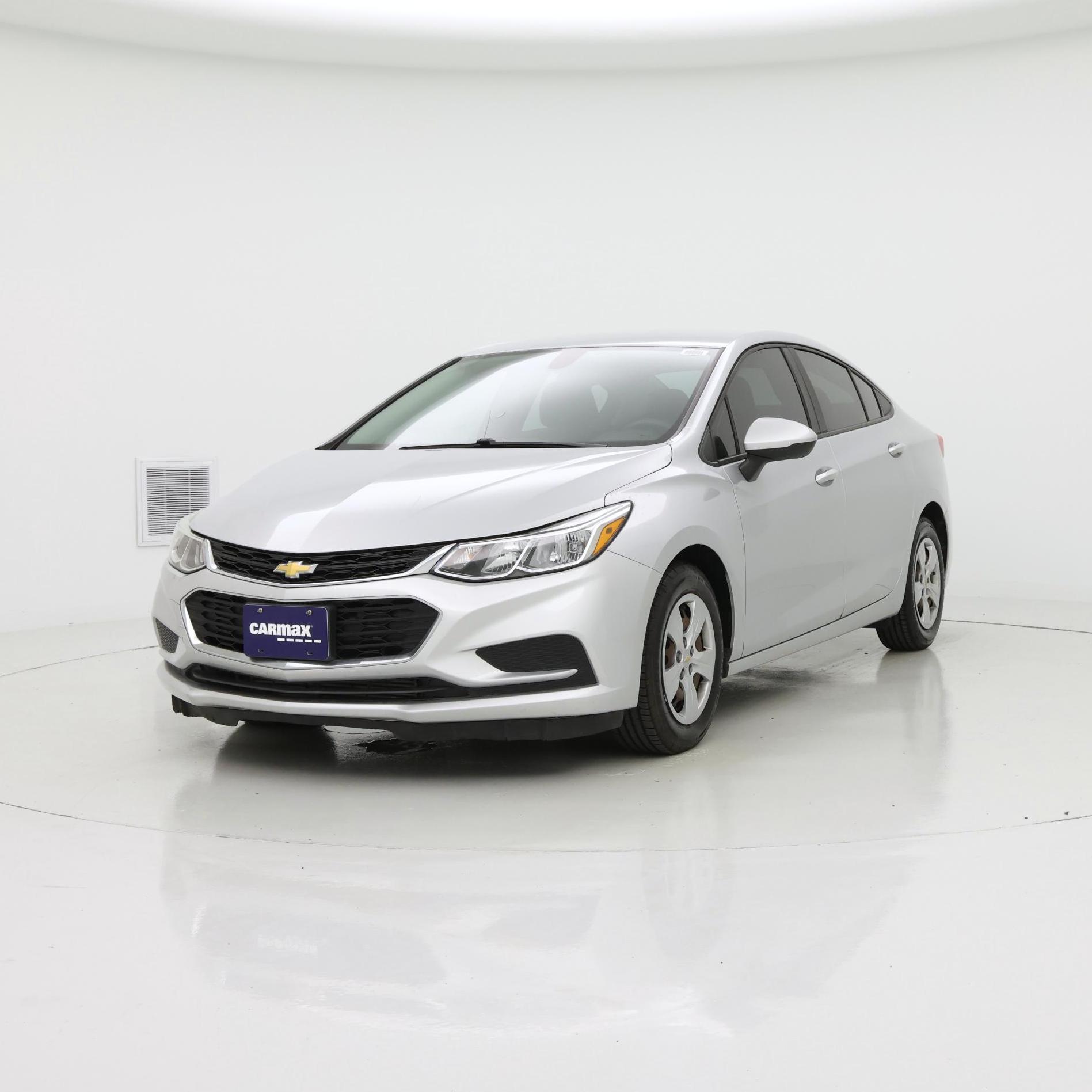 Thumbnail: 2017 Chevrolet Cruze - 4