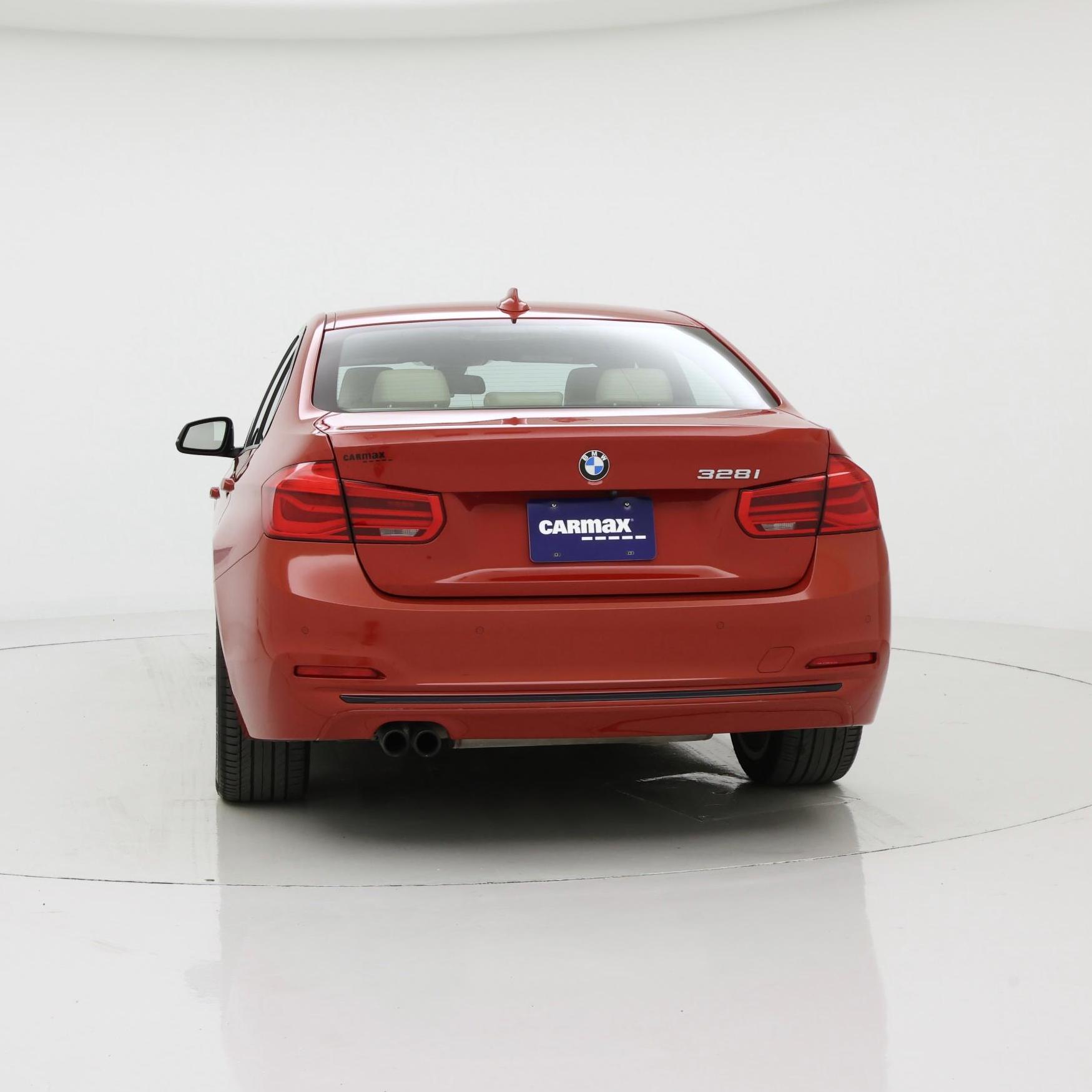 Thumbnail: 2016 BMW 3 Series - 6