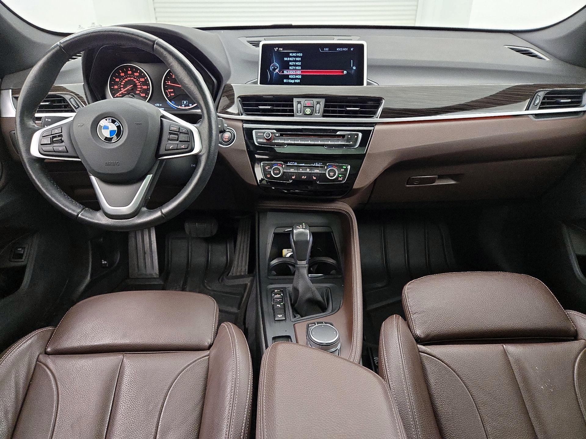 Thumbnail: 2017 BMW X1 - 9