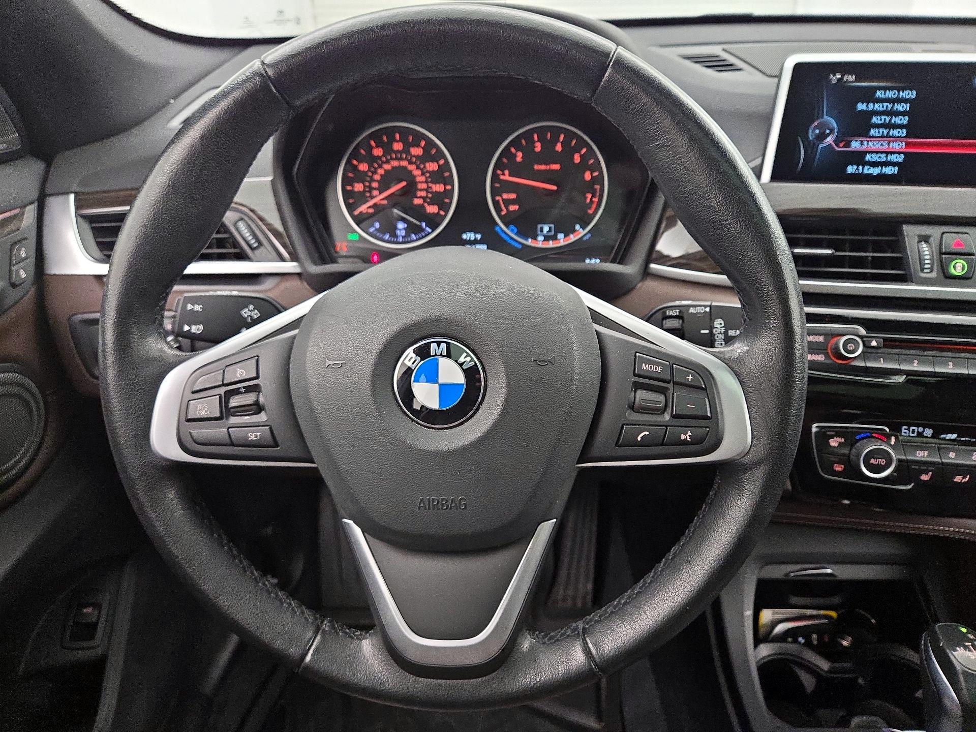 Thumbnail: 2017 BMW X1 - 10