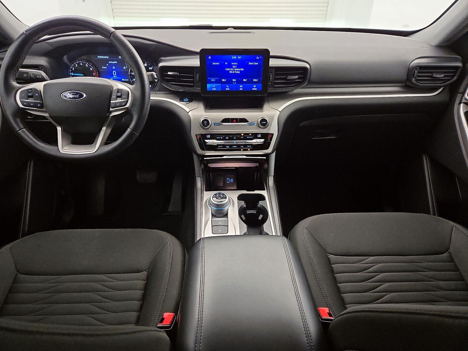 Thumbnail: 2021 Ford Explorer - 9