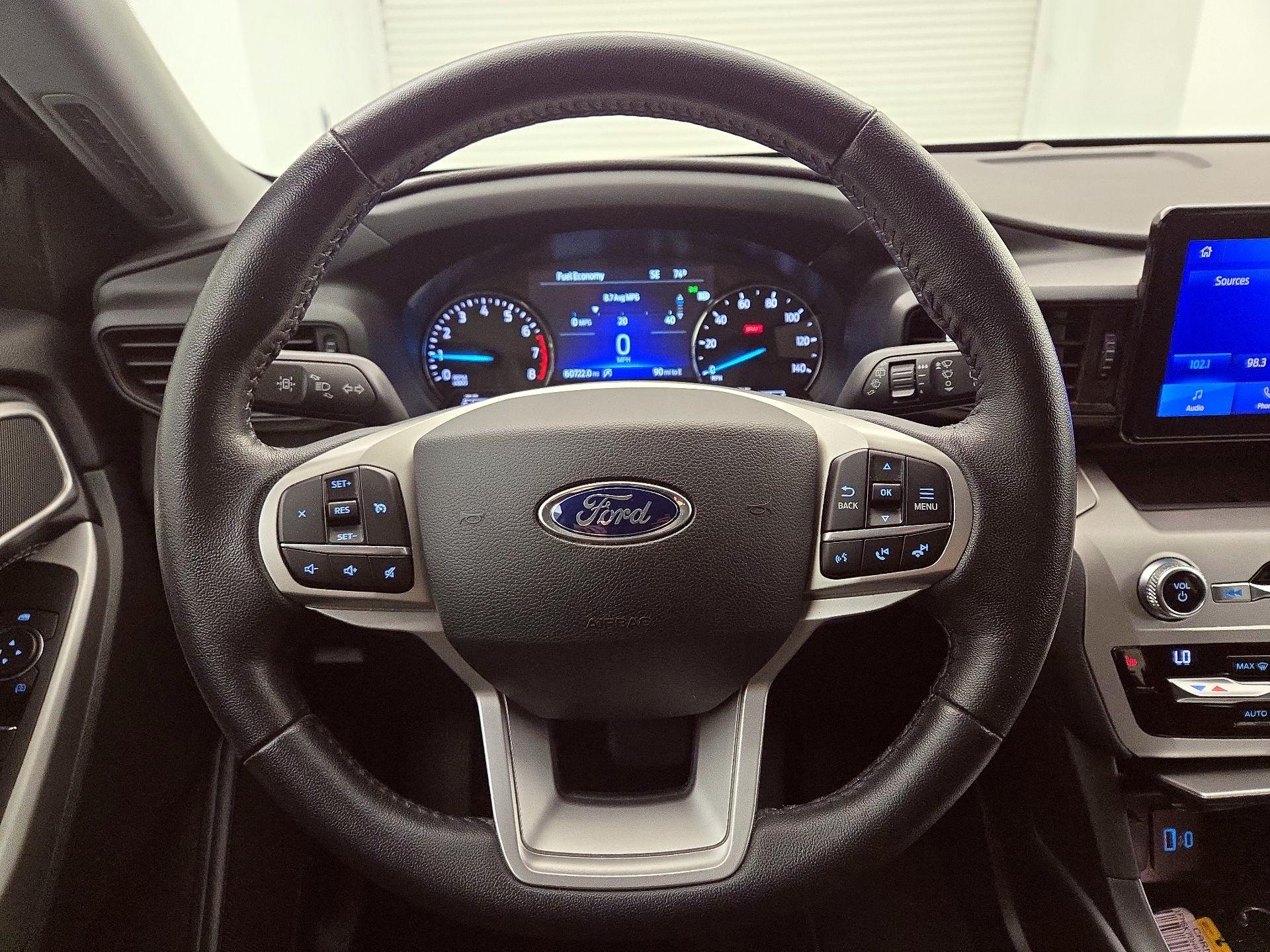 Thumbnail: 2021 Ford Explorer - 10