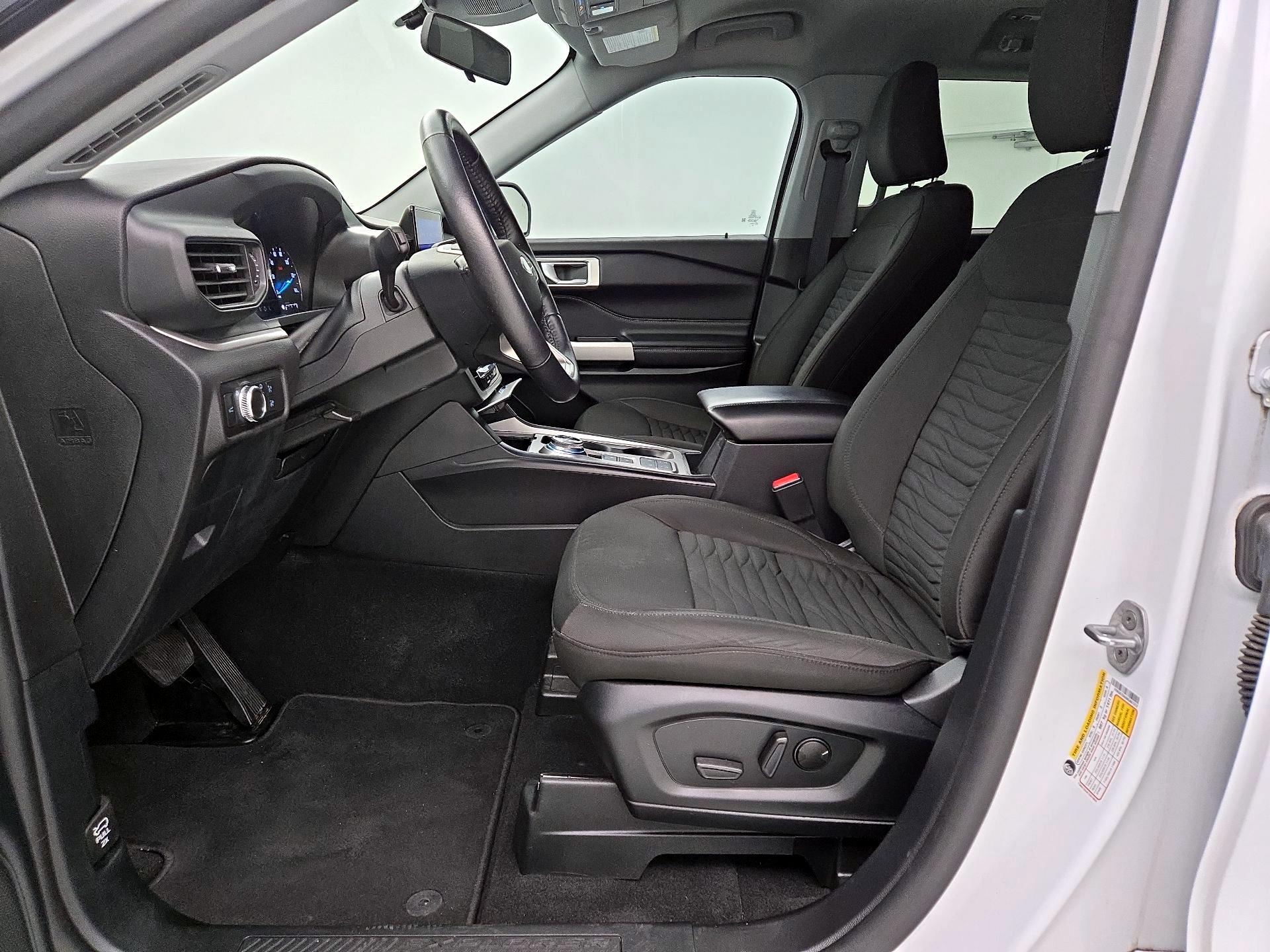 Thumbnail: 2021 Ford Explorer - 11