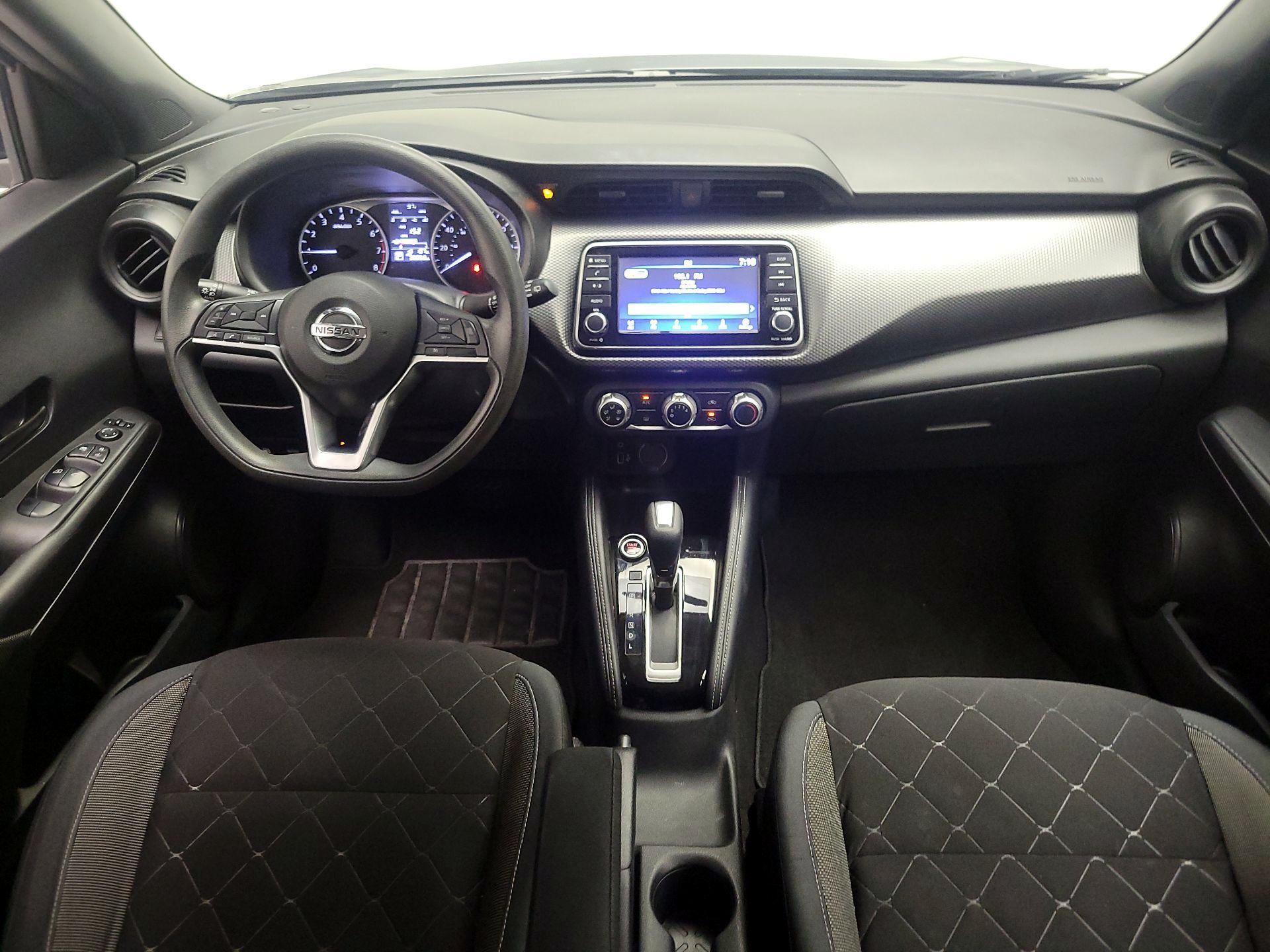 Thumbnail: 2019 Nissan Kicks - 9