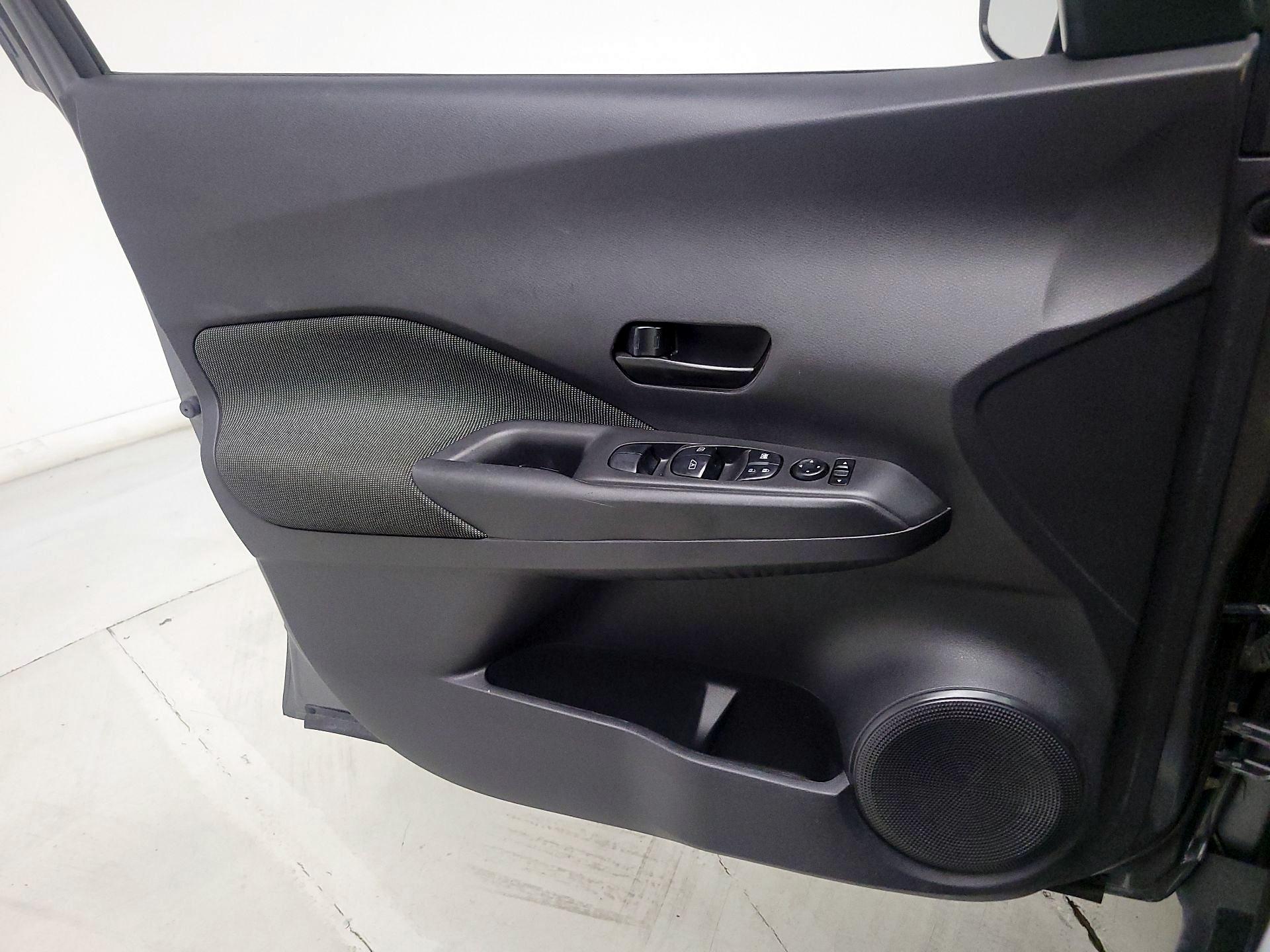 Thumbnail: 2019 Nissan Kicks - 12