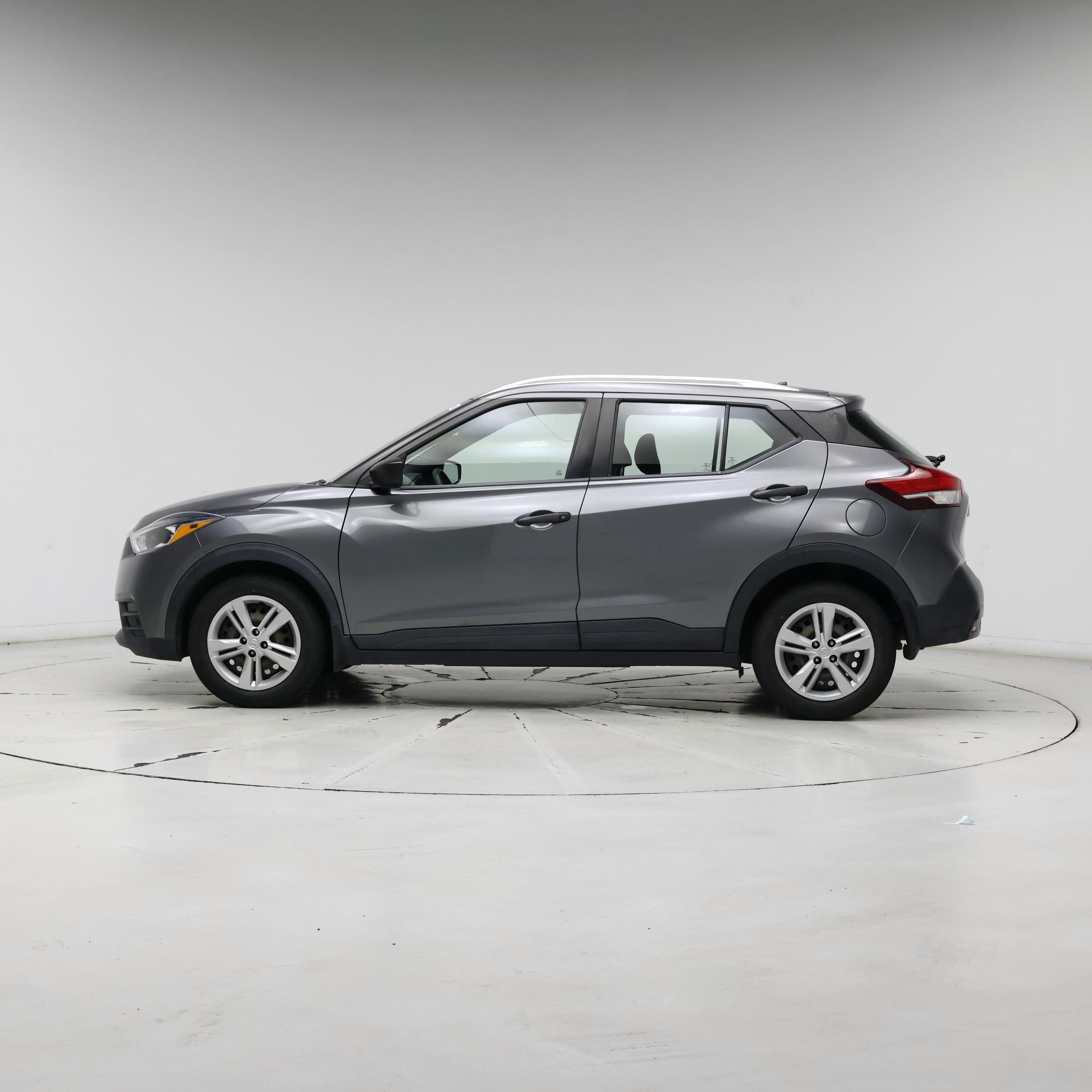 Thumbnail: 2019 Nissan Kicks - 3