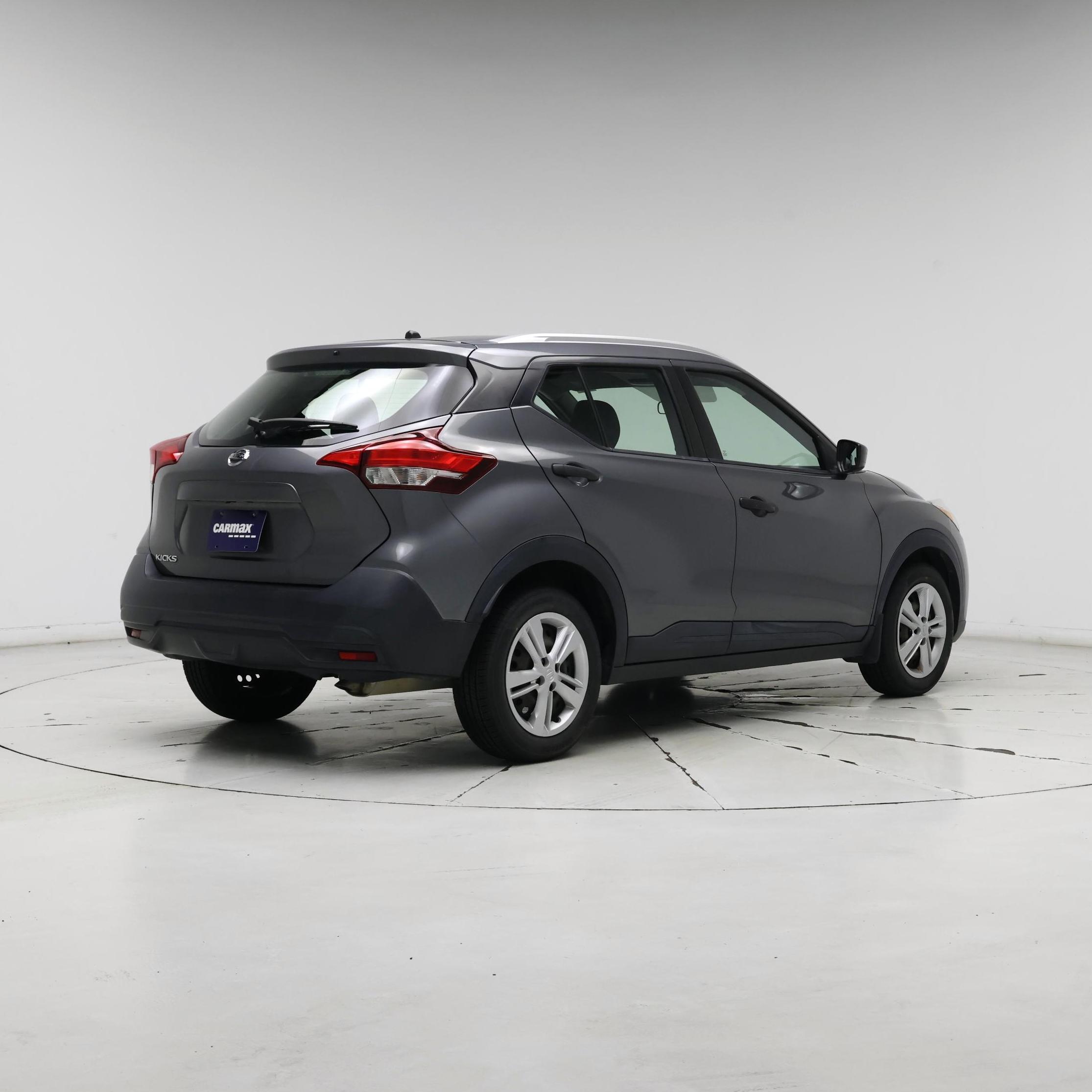 Thumbnail: 2019 Nissan Kicks - 8