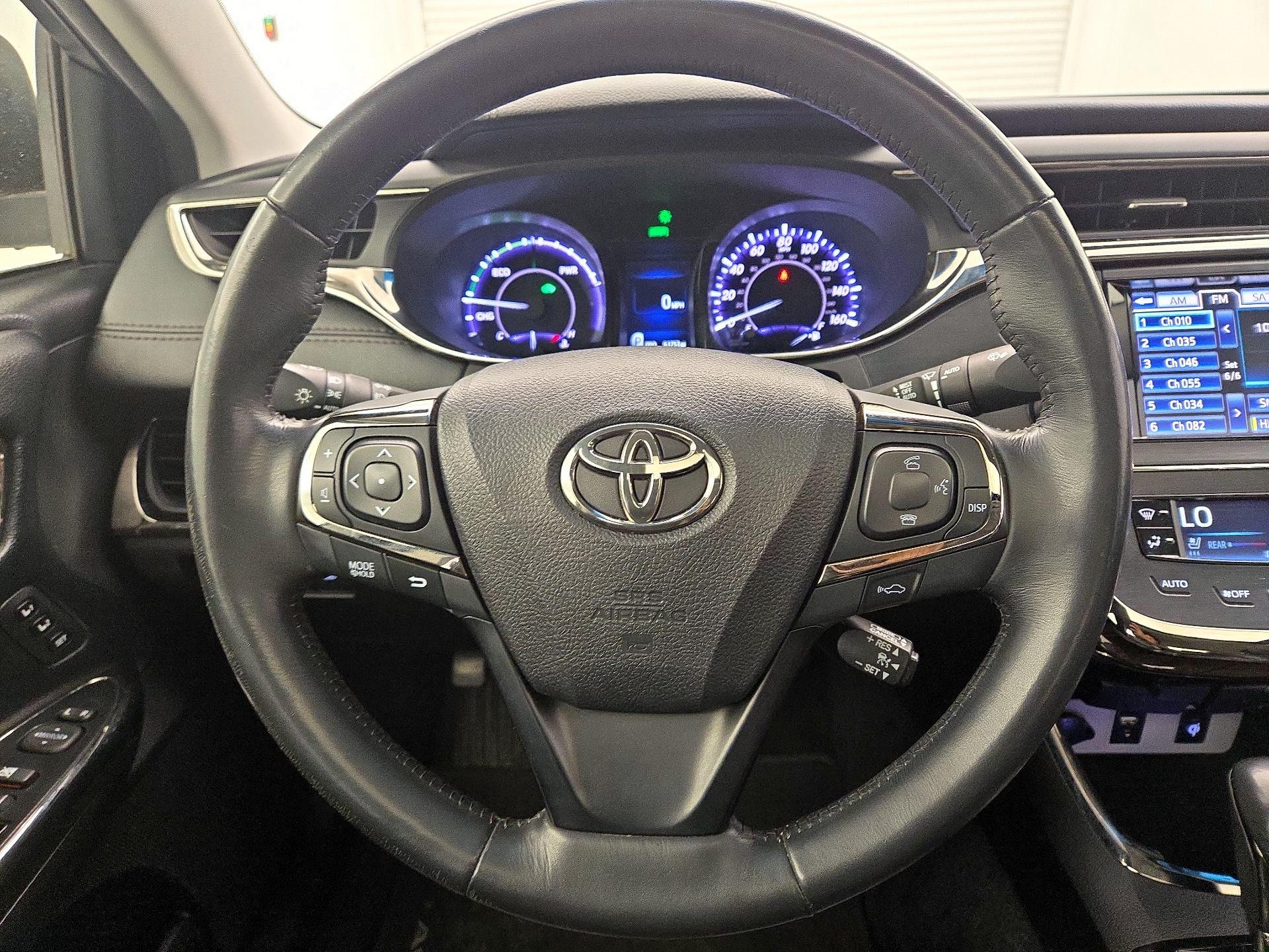 Thumbnail: 2014 Toyota Avalon - 10