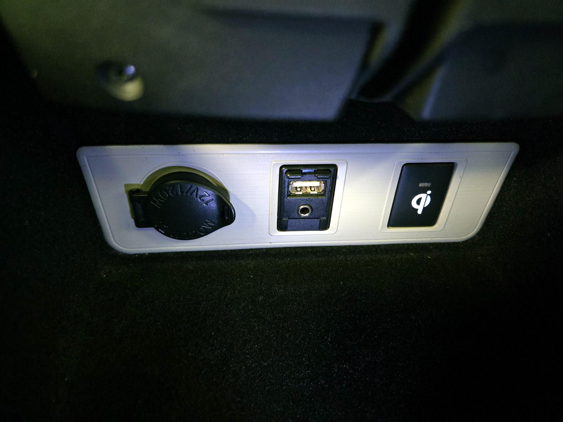 Thumbnail: 2014 Toyota Avalon - 19