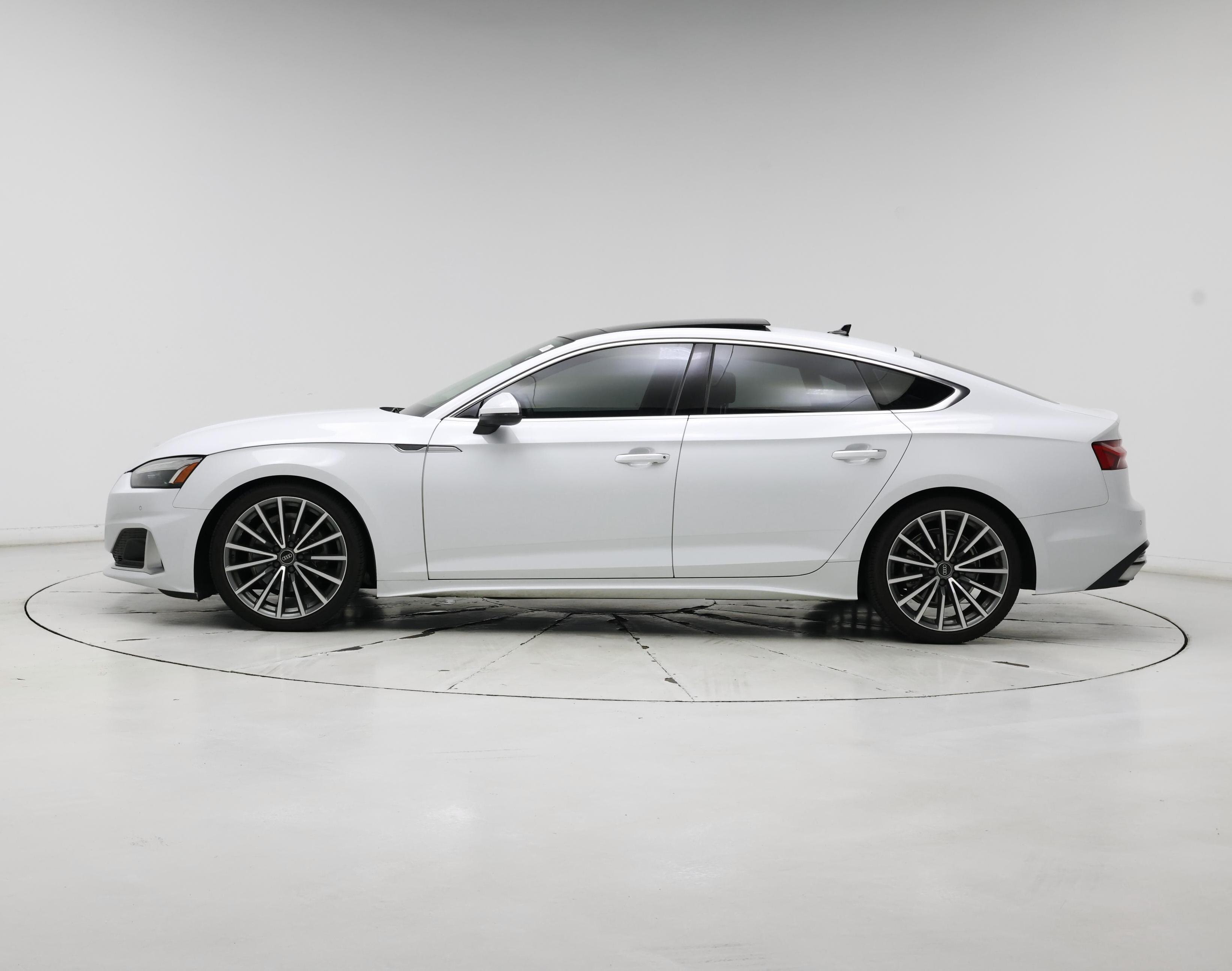 Thumbnail: 2021 Audi A5 - 3