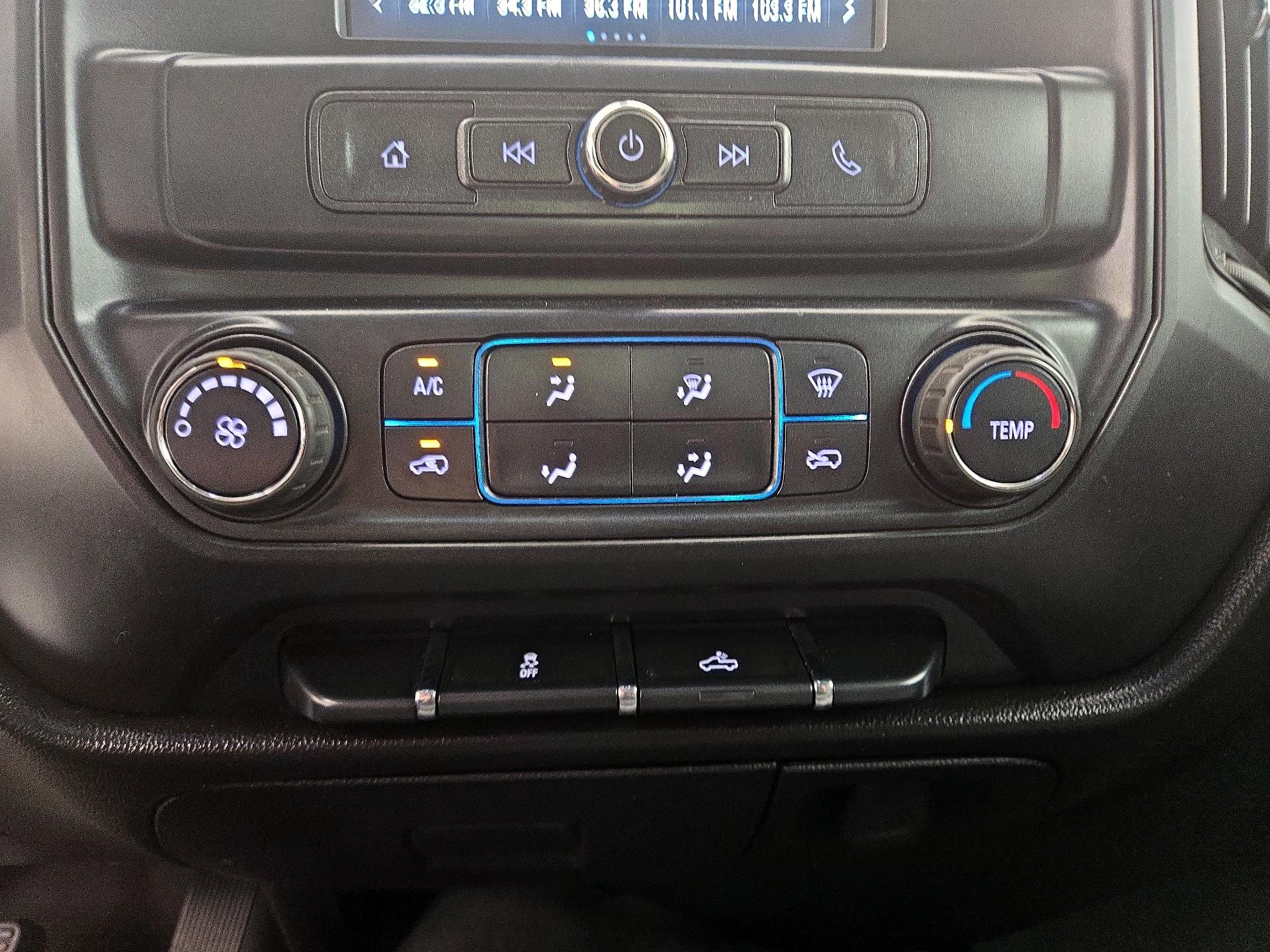 Thumbnail: 2017 Chevrolet Silverado 1500 - 16
