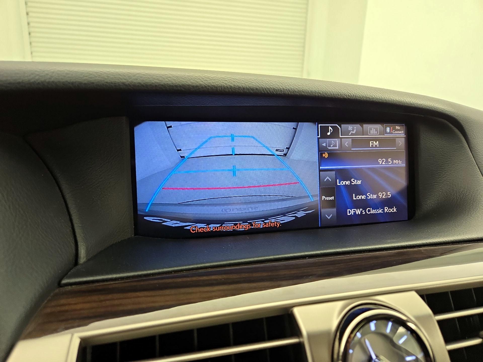 Thumbnail: 2013 Lexus LS - 15