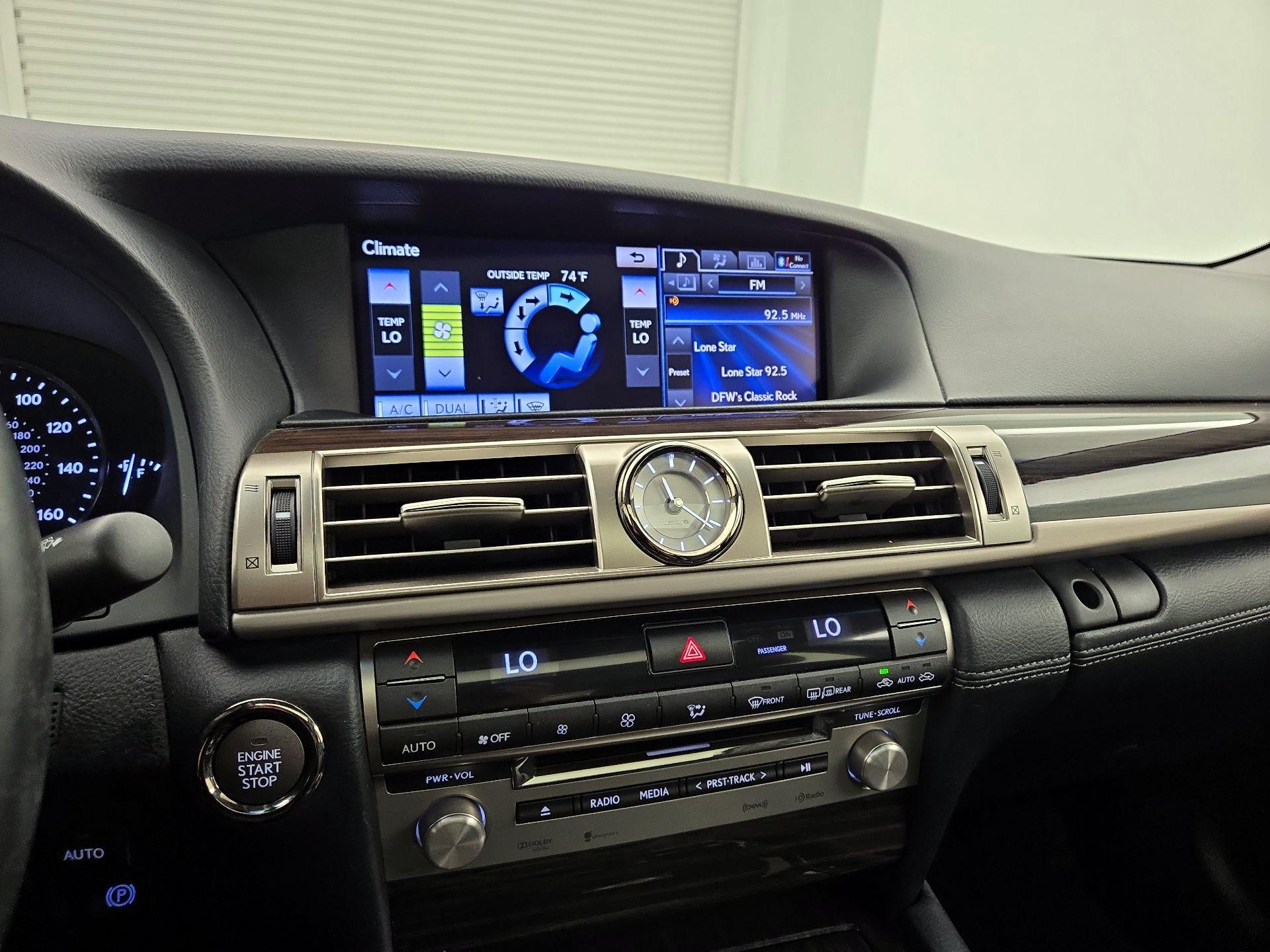Thumbnail: 2013 Lexus LS - 17
