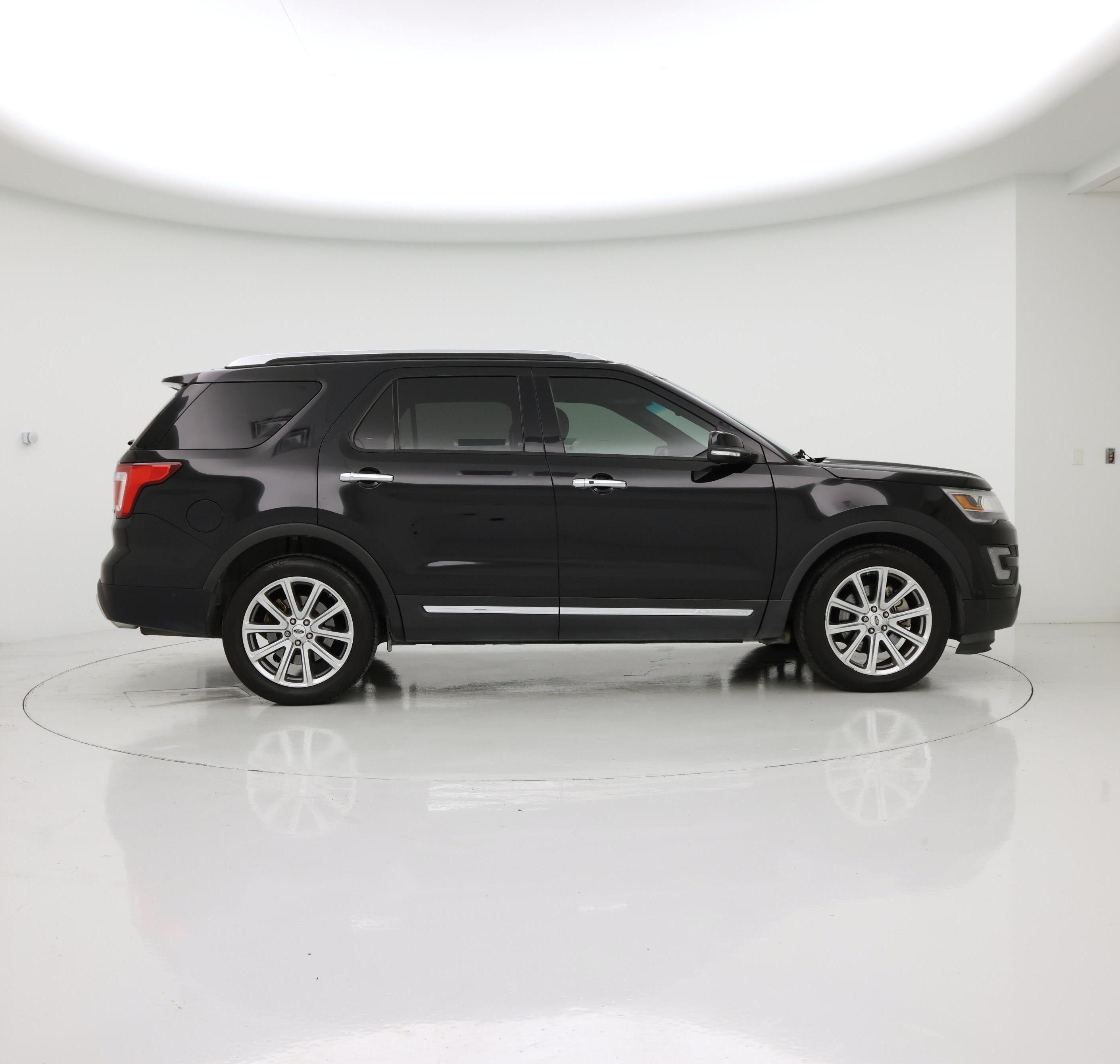 Thumbnail: 2016 Ford Explorer - 7