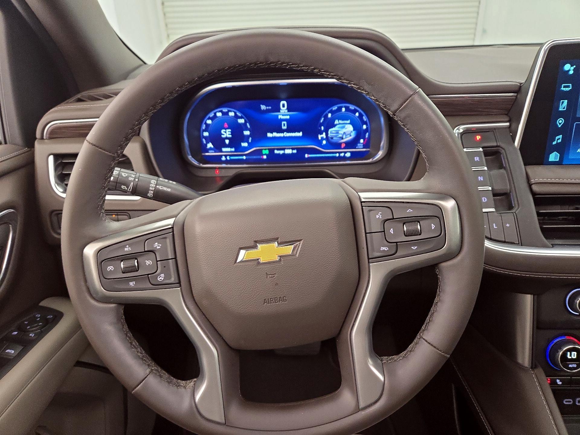 Thumbnail: 2023 Chevrolet Tahoe - 10