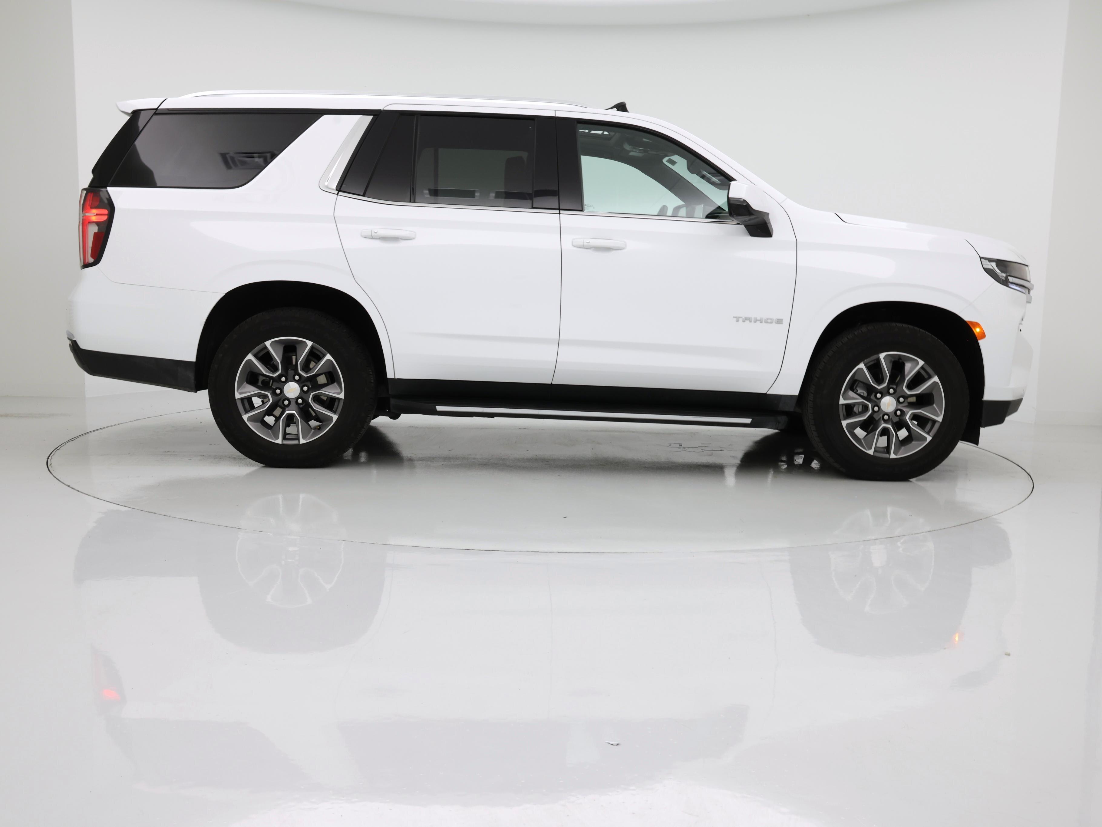 Thumbnail: 2023 Chevrolet Tahoe - 7